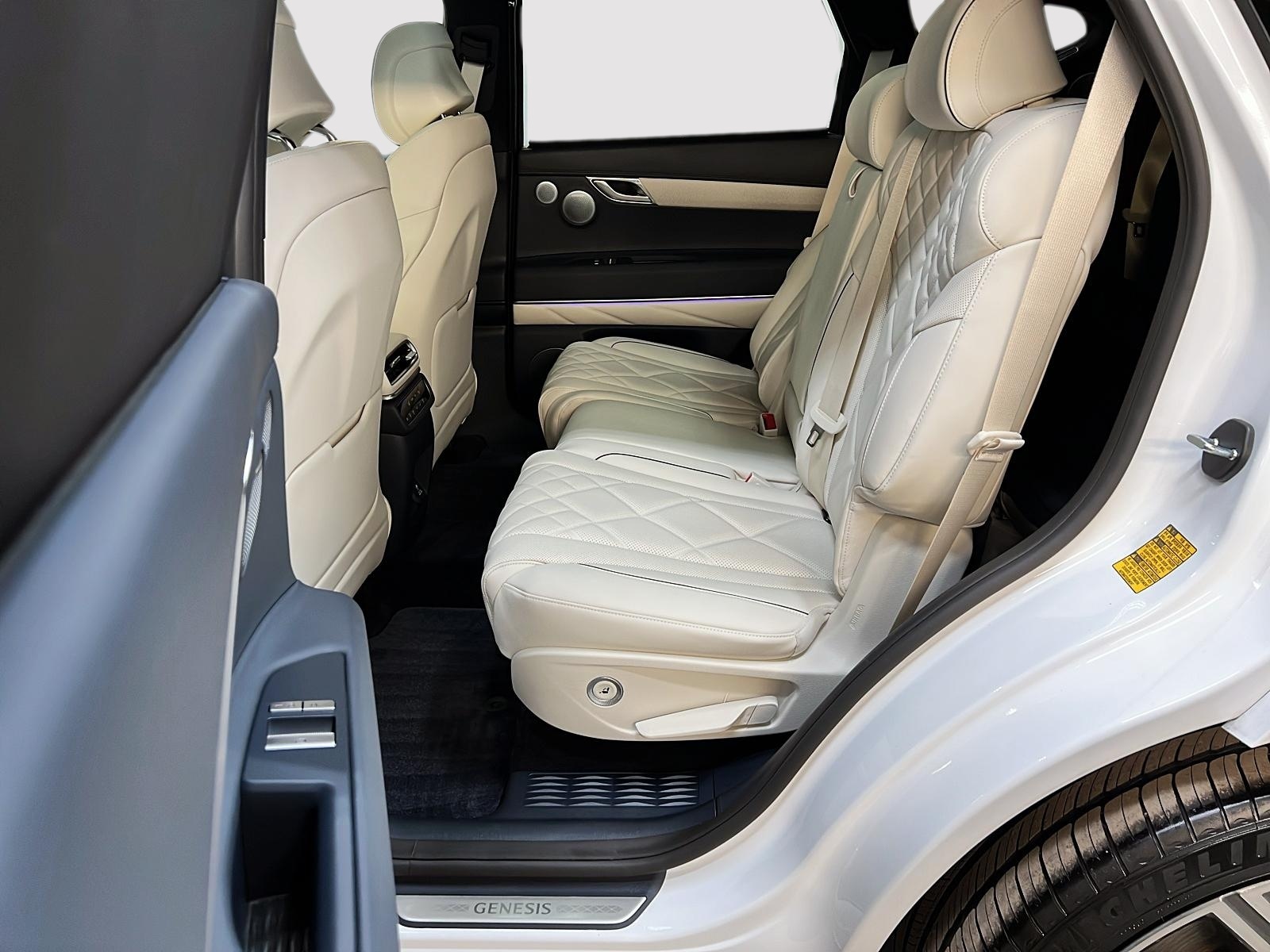 Genesis GV80 PRESTIGE 3.5T CUIR TOIT PANO NAV 4RM 2025 - image #9