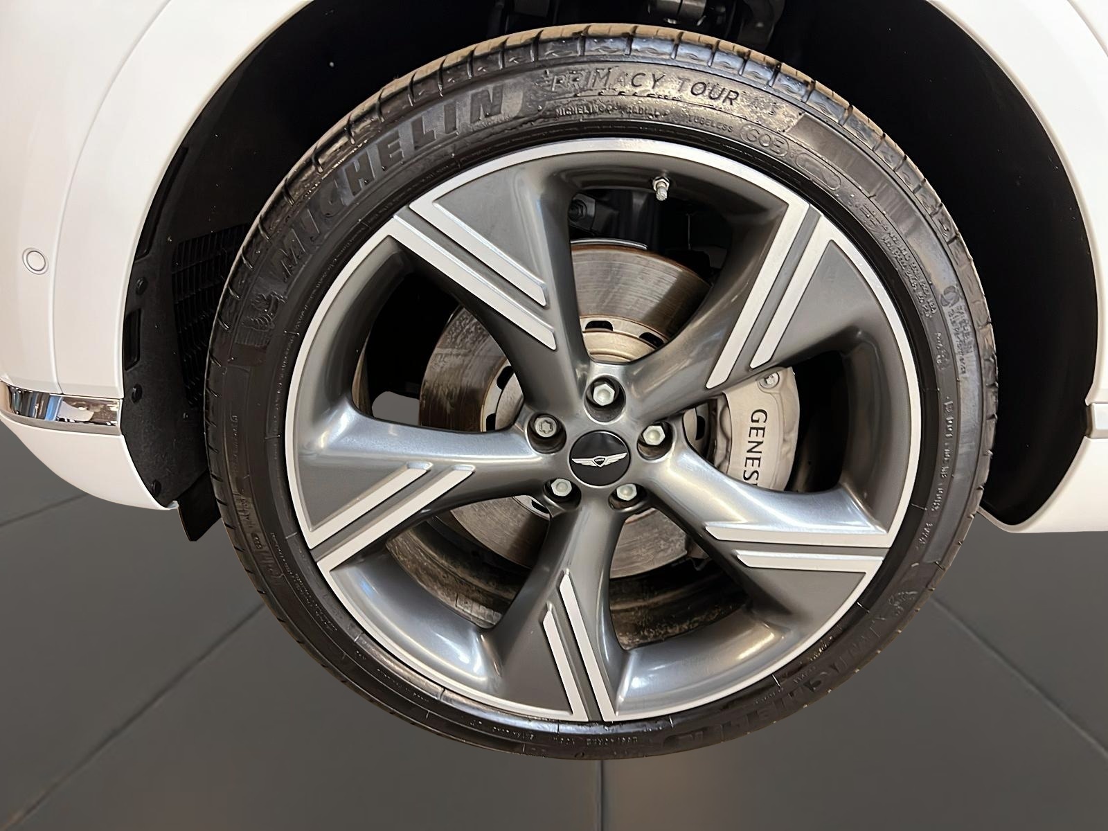 Genesis GV80 PRESTIGE 3.5T CUIR TOIT PANO NAV 4RM 2025 - image #34