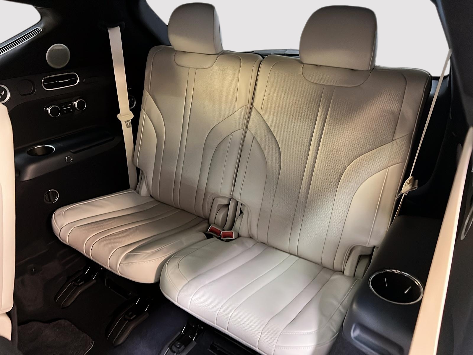 Genesis GV80 PRESTIGE 3.5T CUIR TOIT PANO NAV 4RM 2025 - image #10