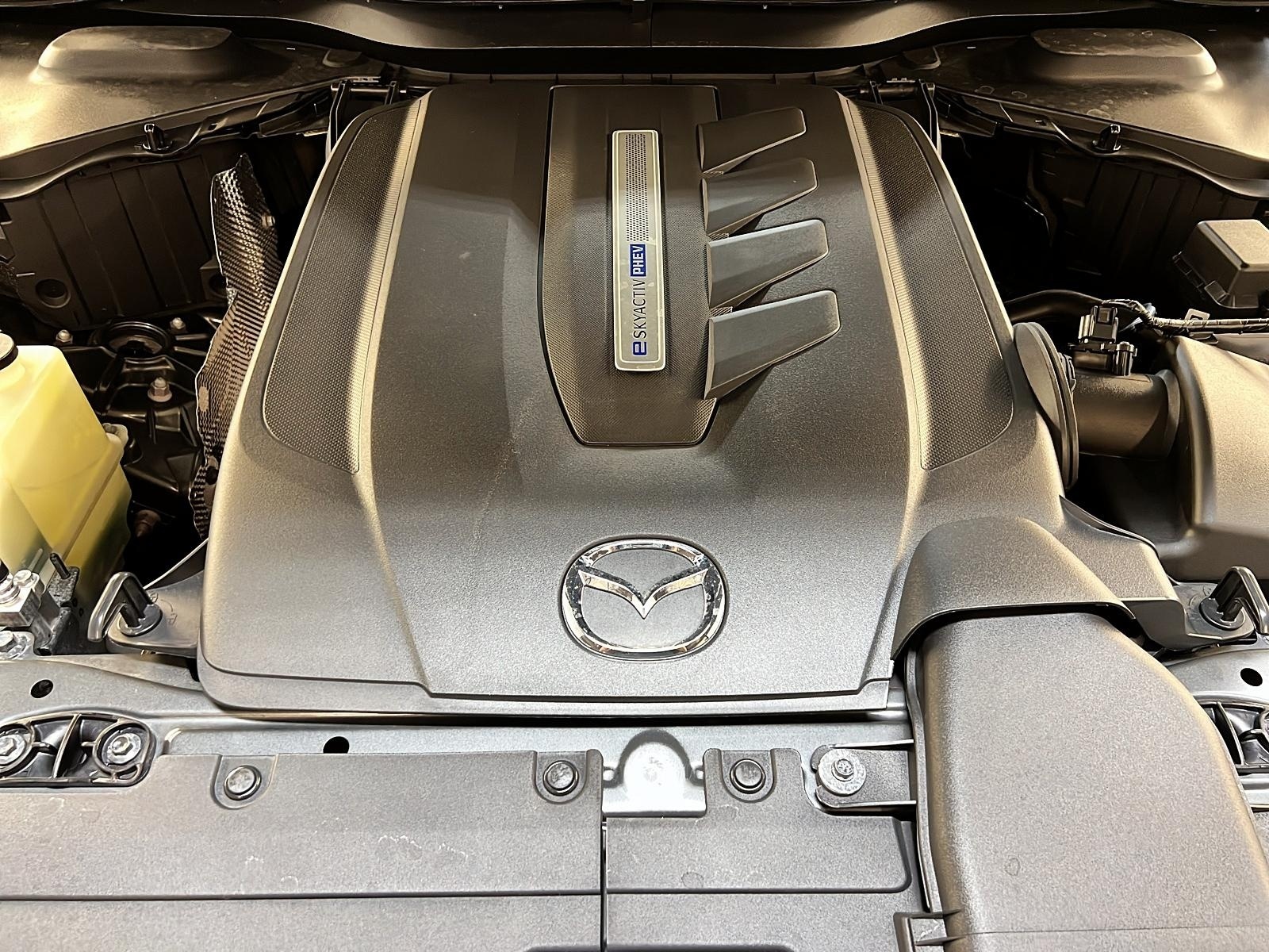 Mazda CX-90 GS LUXE PHEV CUIR TOIT PANO 4RM 2024 - image #14