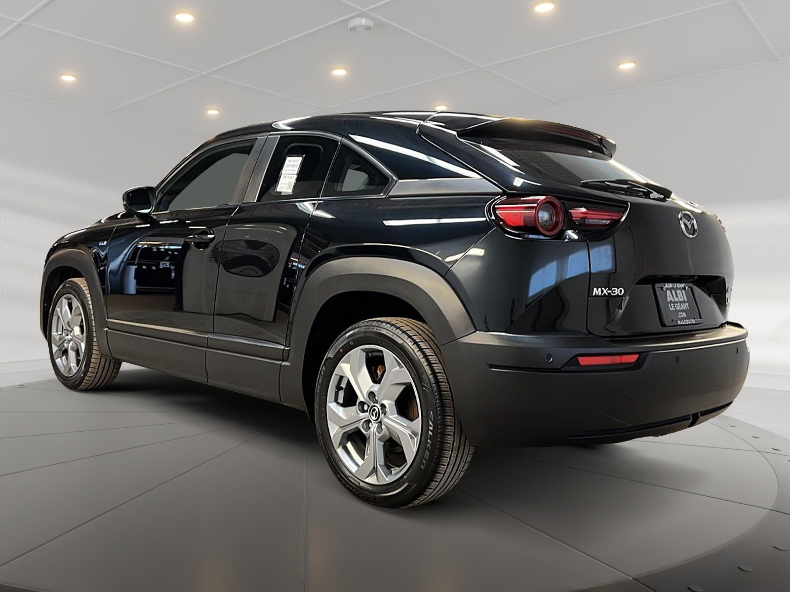 Mazda MX-30 GS 2023 - image #6