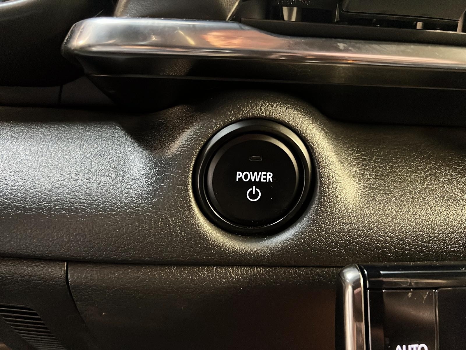 Mazda MX-30 2023 - Image #19