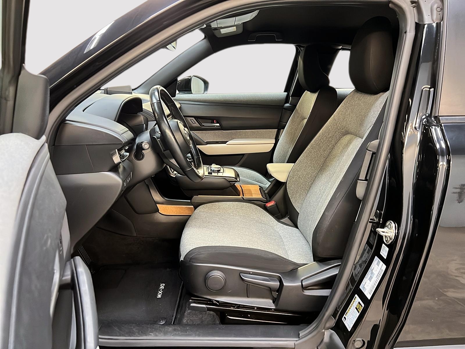 Mazda MX-30 2023 - Image #7