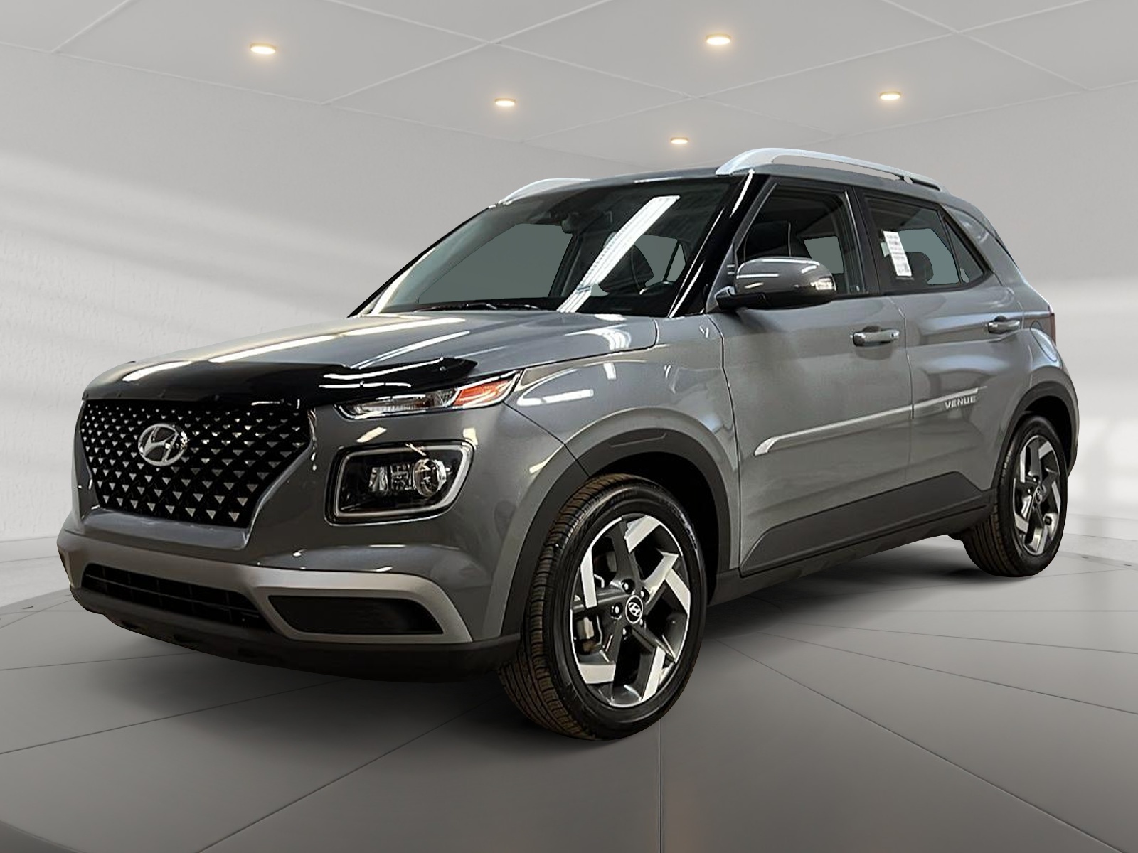 Hyundai Venue 2023 - Image #1