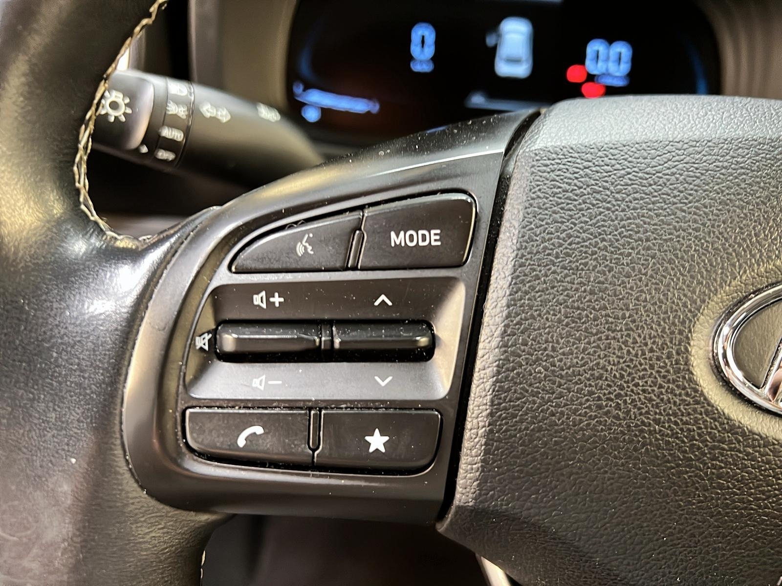 Hyundai Venue ULTIMATE TOIT 2023 - image #18