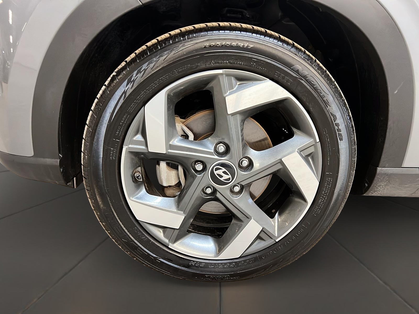 Hyundai Venue ULTIMATE TOIT 2023 - image #25