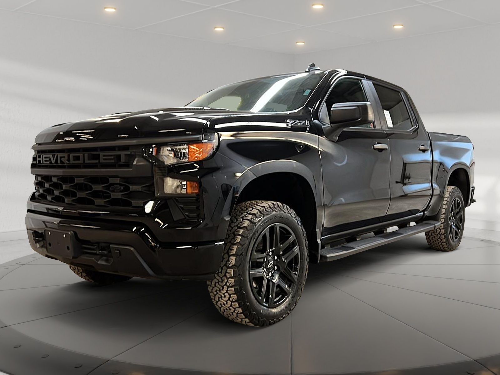 Chevrolet Silverado 1500 CUSTOM TRAIL BOSS CREW CAB 4X4 2025 - image #1
