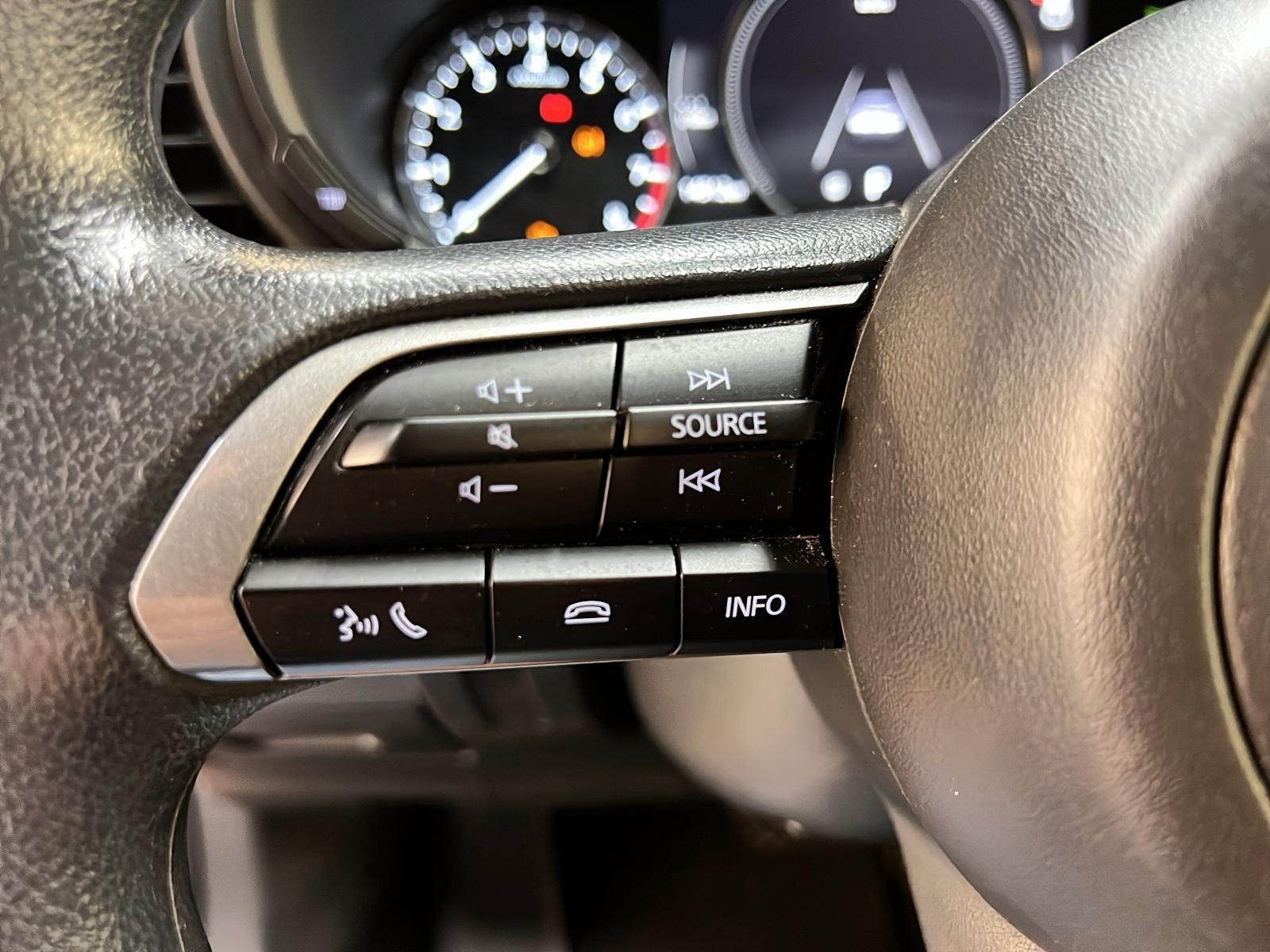 Mazda CX-30 2024 - Image #20