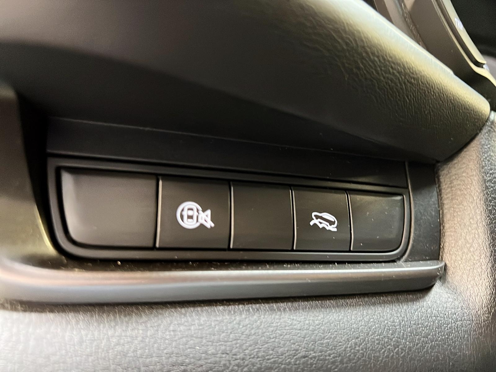 Mazda CX-30 2024 - Image #21