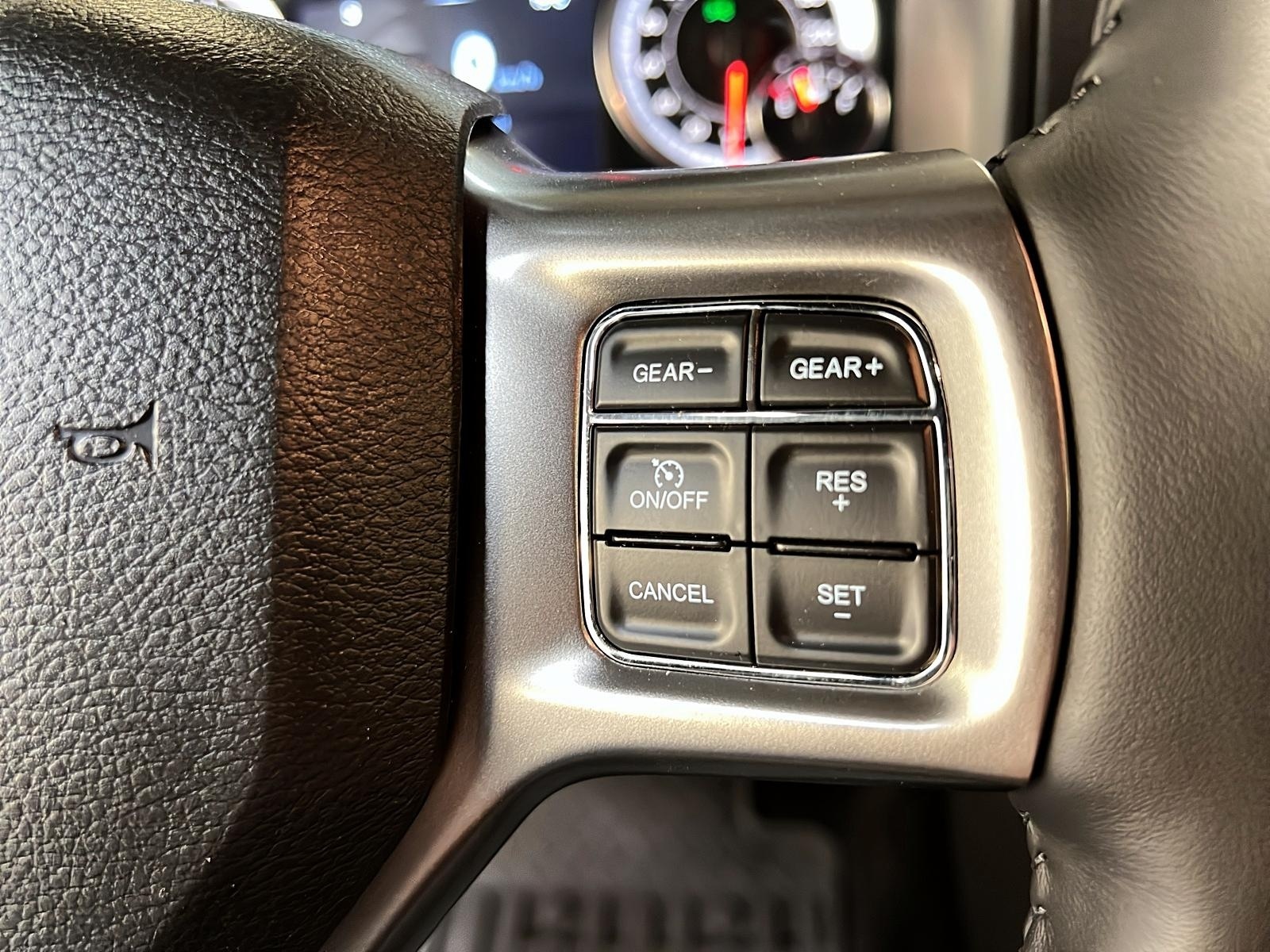 RAM 1500 Classic 2023 - Image #18