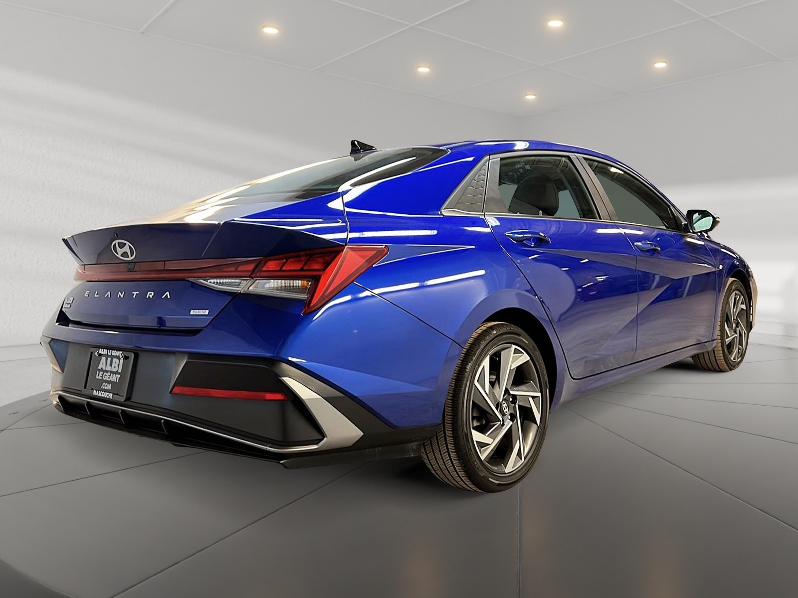 Hyundai Elantra 2024 - Image #4