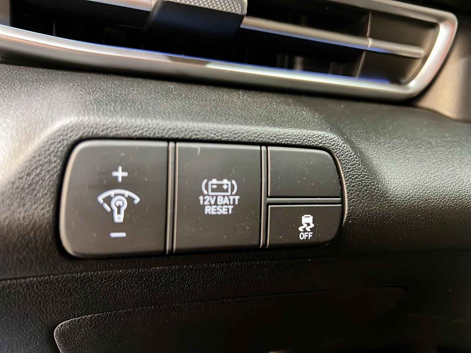Hyundai Elantra LUXURY HYBRIDE CUIR TOIT NAV 2024 - image #22
