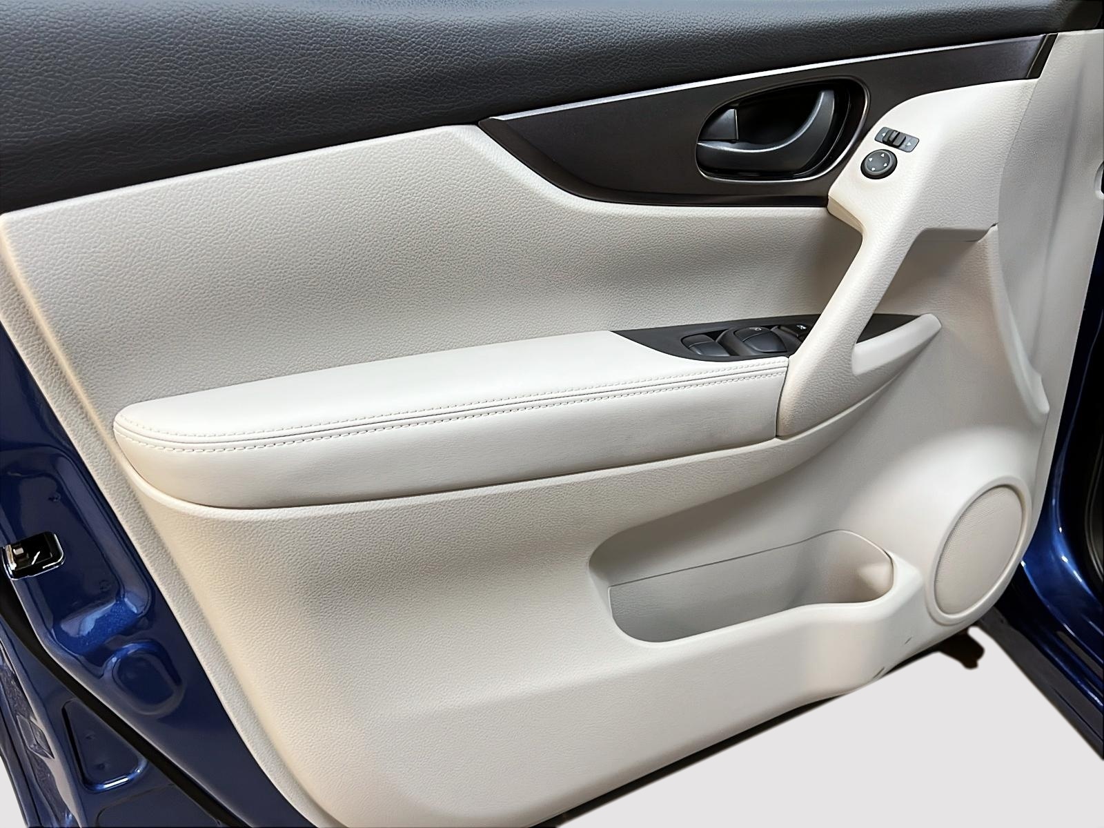 Nissan Qashqai S 4RM 2023 - image #20