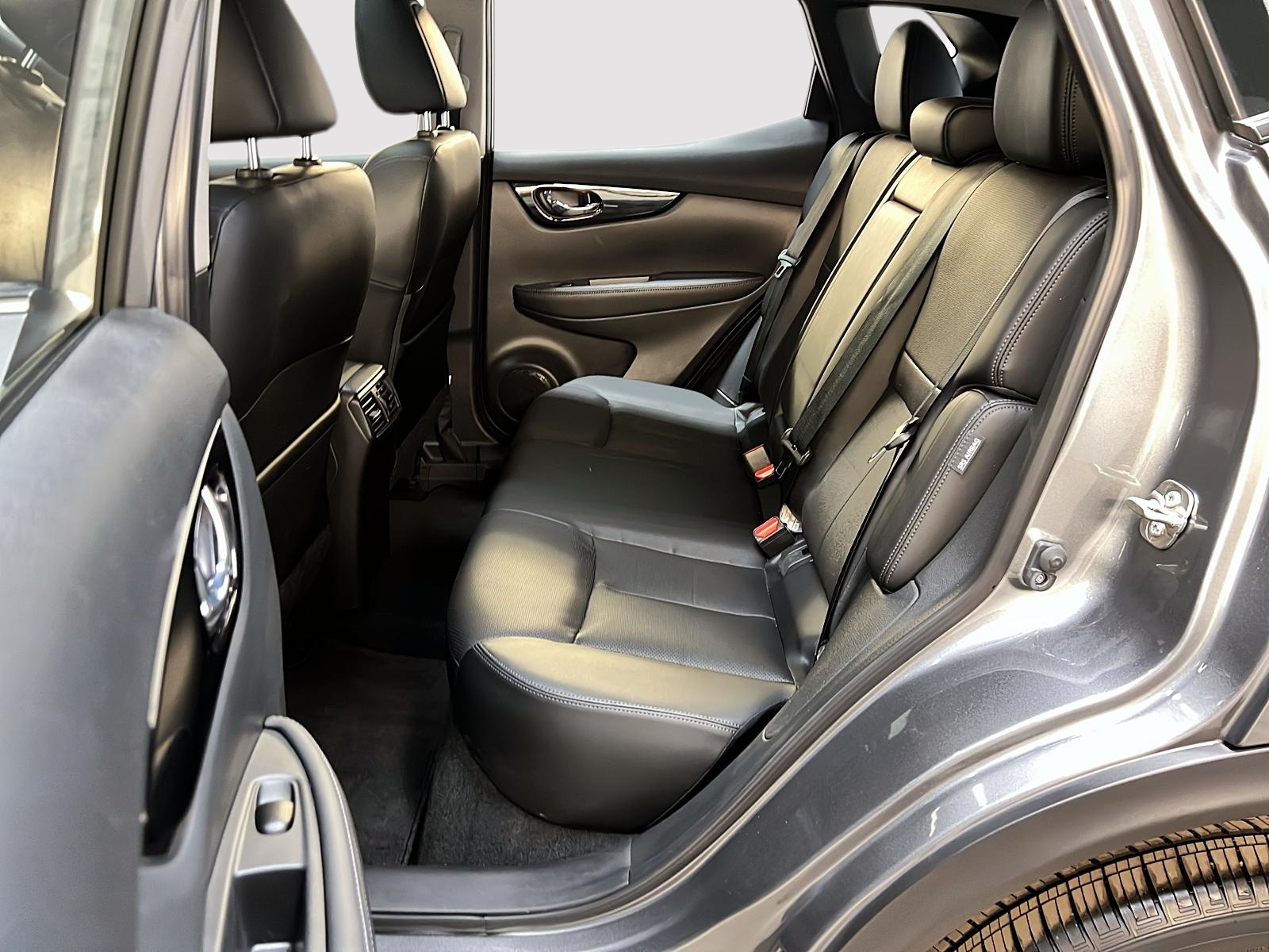 Nissan Qashqai SL CUIR TOIT NAV 4RM 2023 - image #9