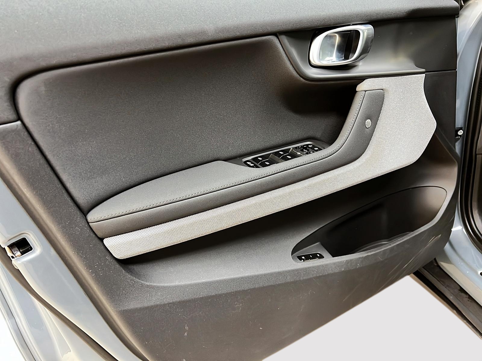 Polestar Polestar 2 2023 - Image #26