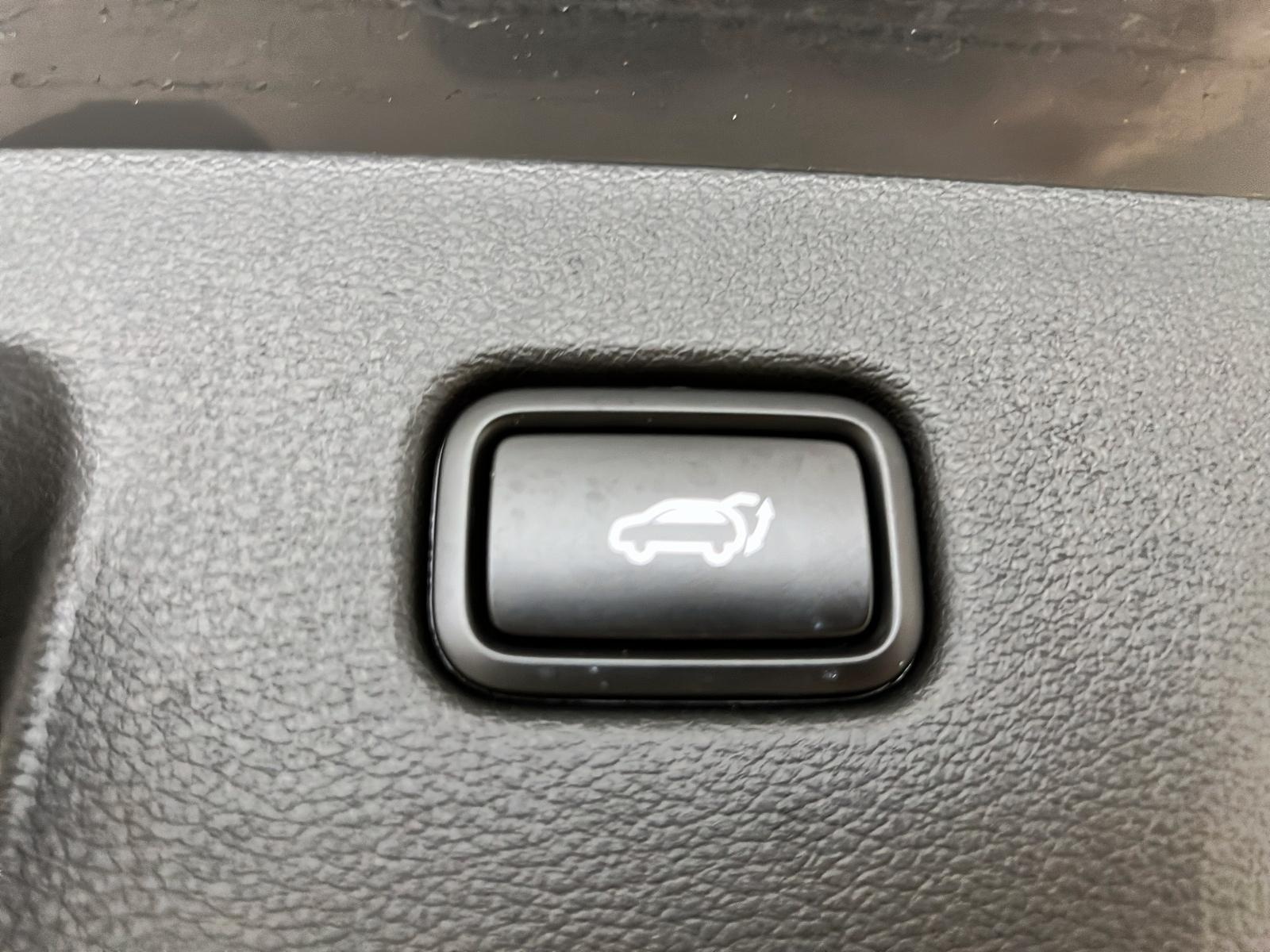 Kia Sportage X-LINE LIMITED CUIR TOIT PANO NAV 4RM 2023 - image #14