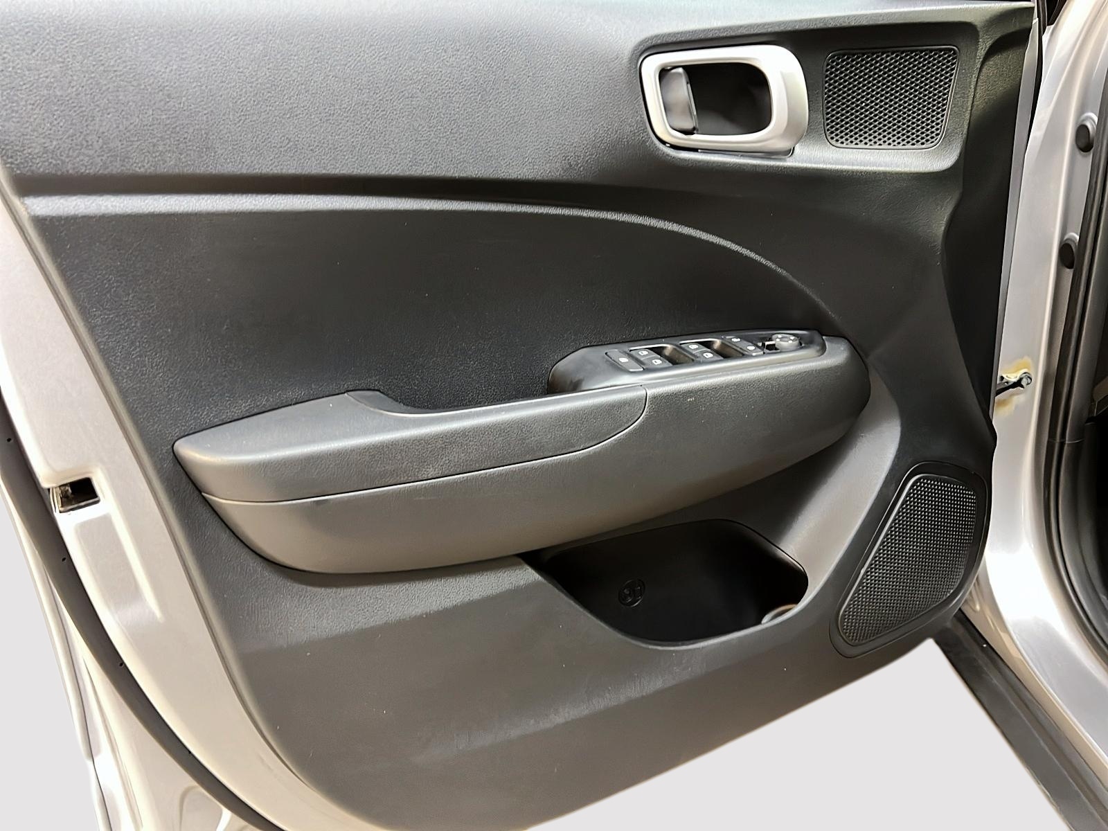Hyundai Venue 2023 - Image #22
