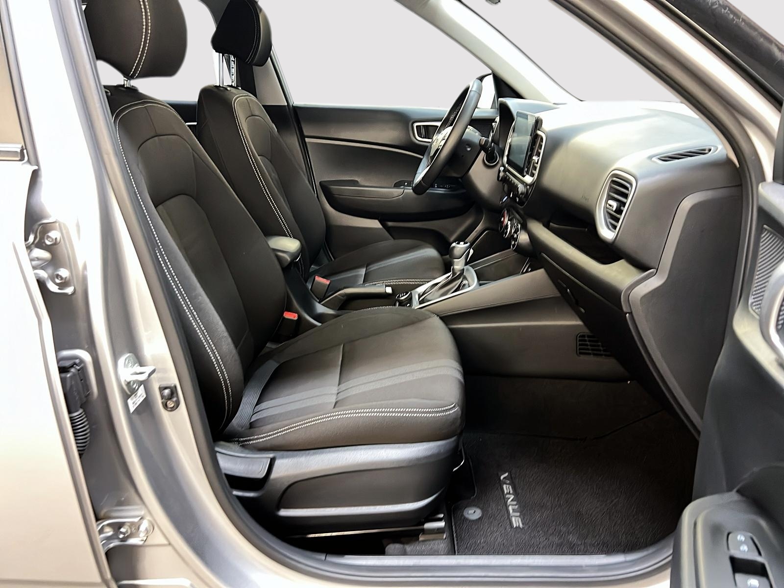 Hyundai Venue 2023 - Image #8