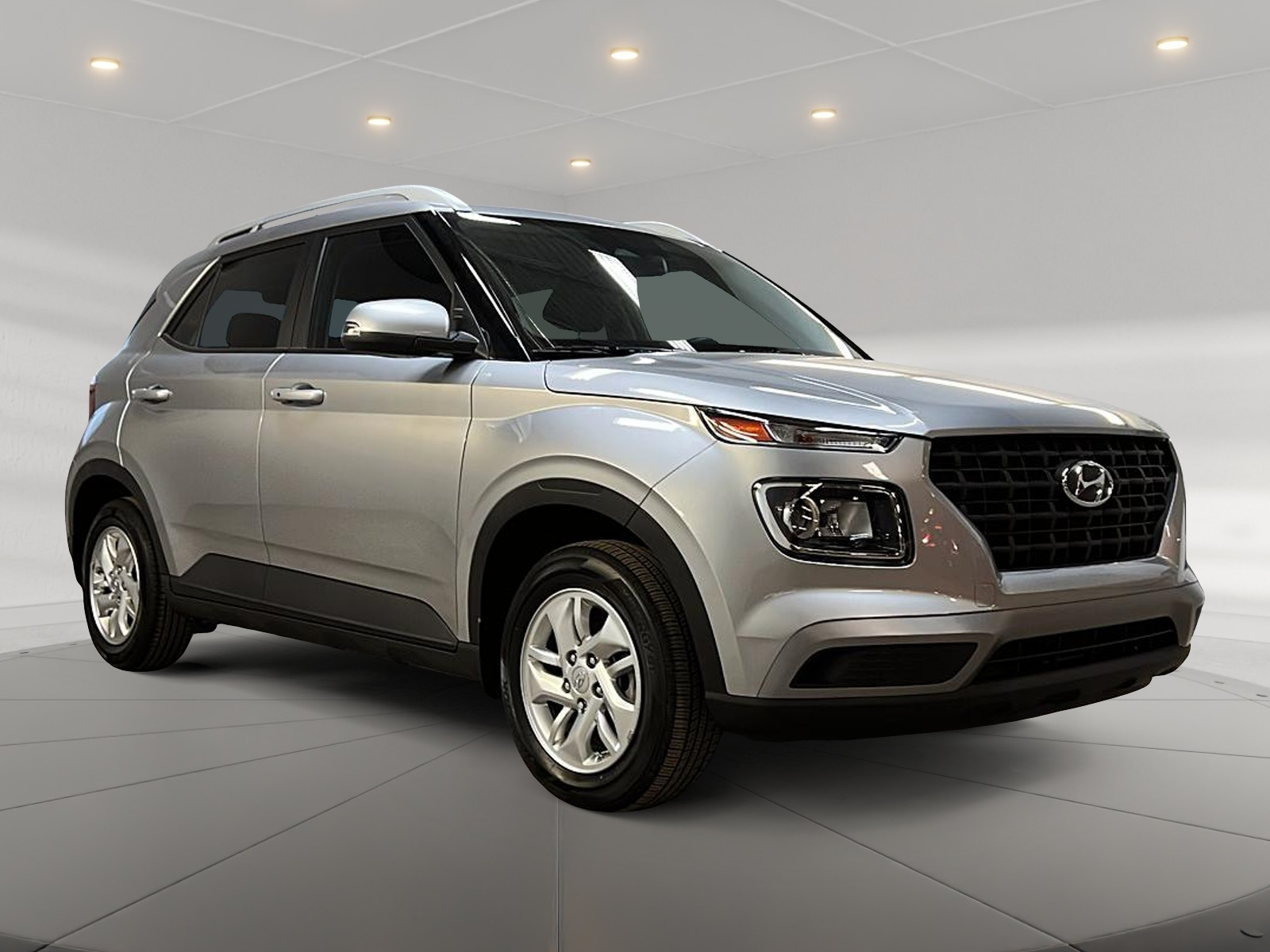 Hyundai Venue PREFERRED 2023 - image #3