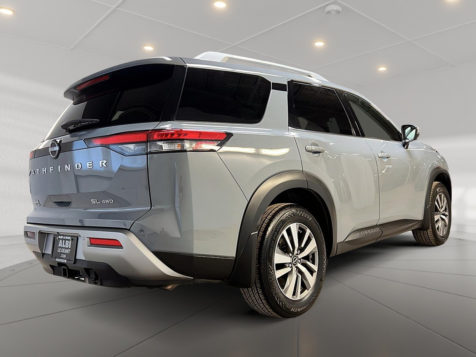 Nissan Pathfinder 2023 - Image #4