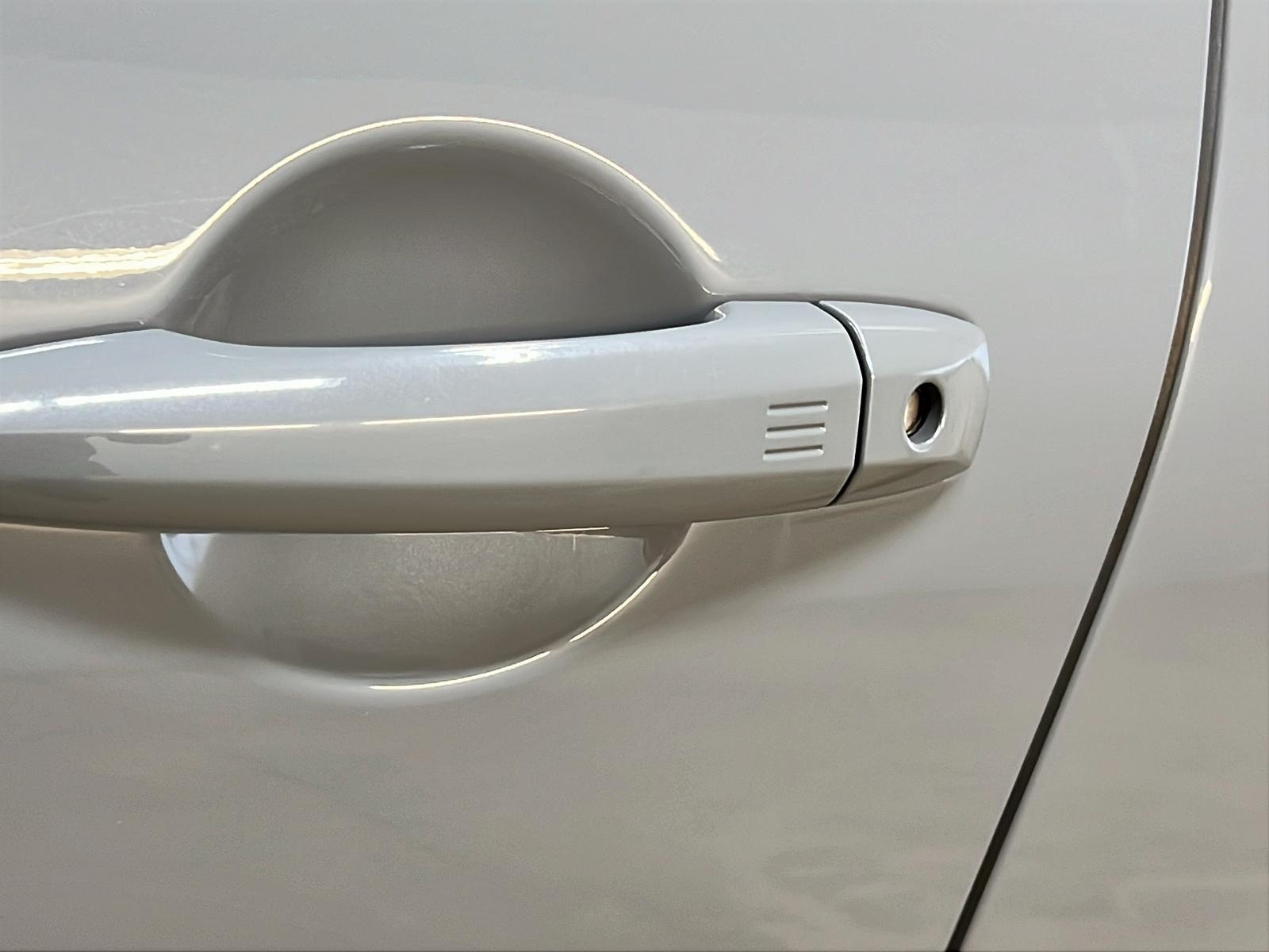 Nissan Pathfinder SL CUIR TOIT PANO NAV 4RM 2023 - image #29