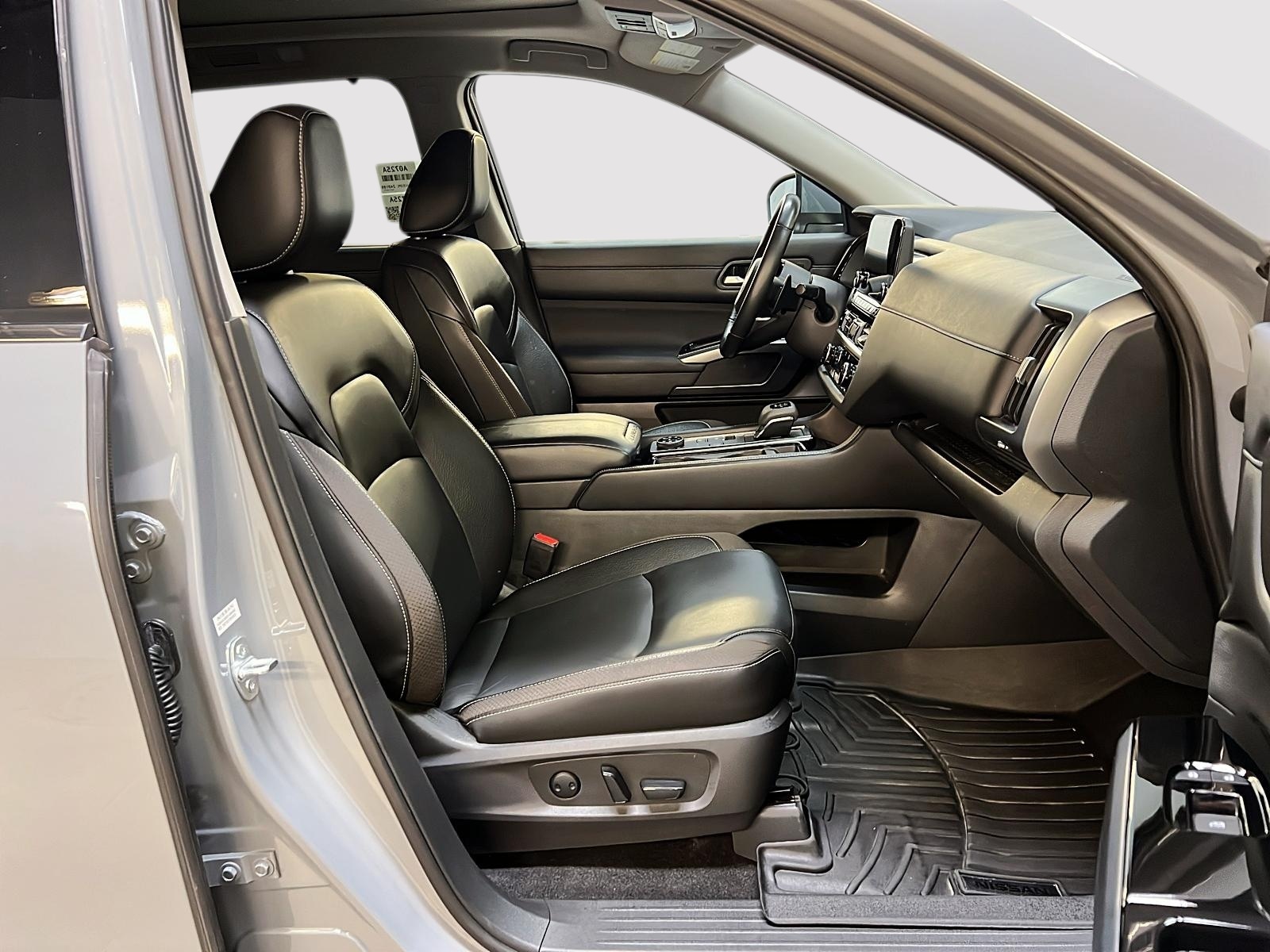 Nissan Pathfinder 2023 - Image #8