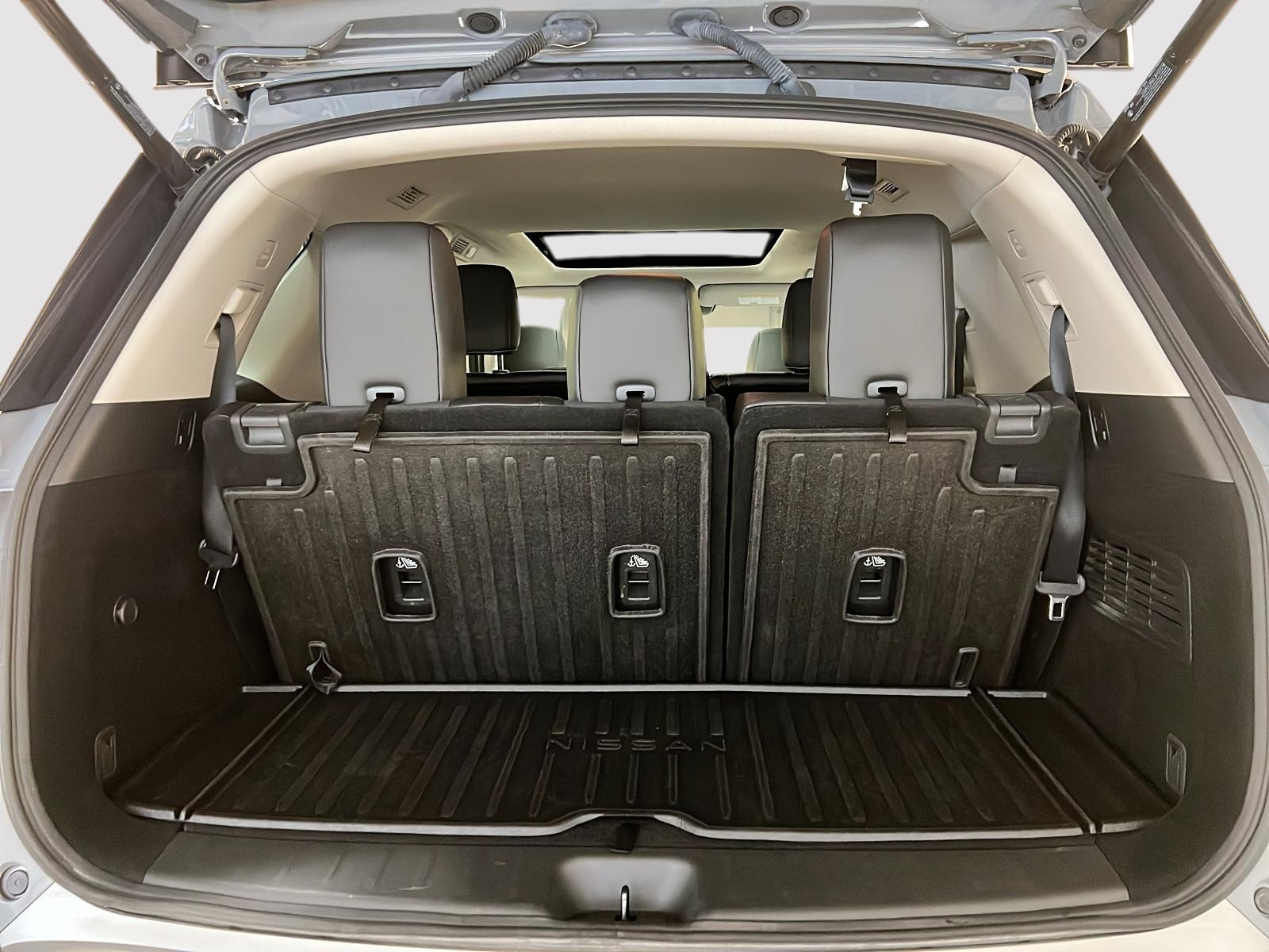 Nissan Pathfinder SL CUIR TOIT PANO NAV 4RM 2023 - image #15