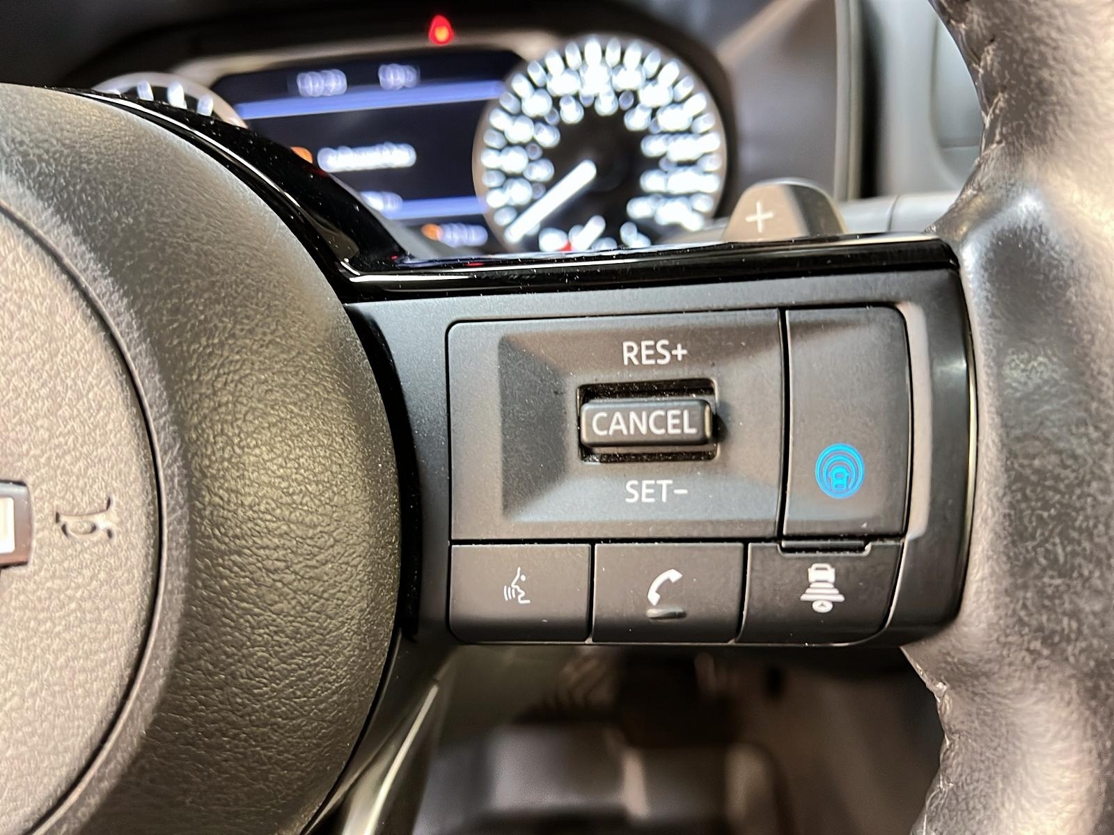Nissan Rogue 2023 - Image #18