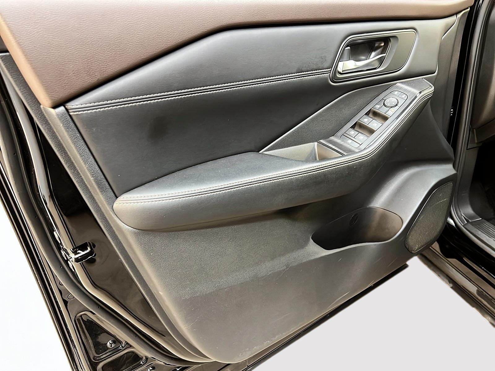 Nissan Rogue 2023 - Image #22