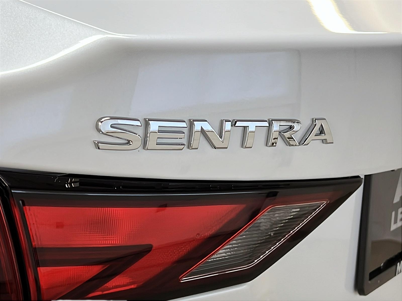 Nissan Sentra SV SPECIAL EDITION TOIT 2023 - image #25