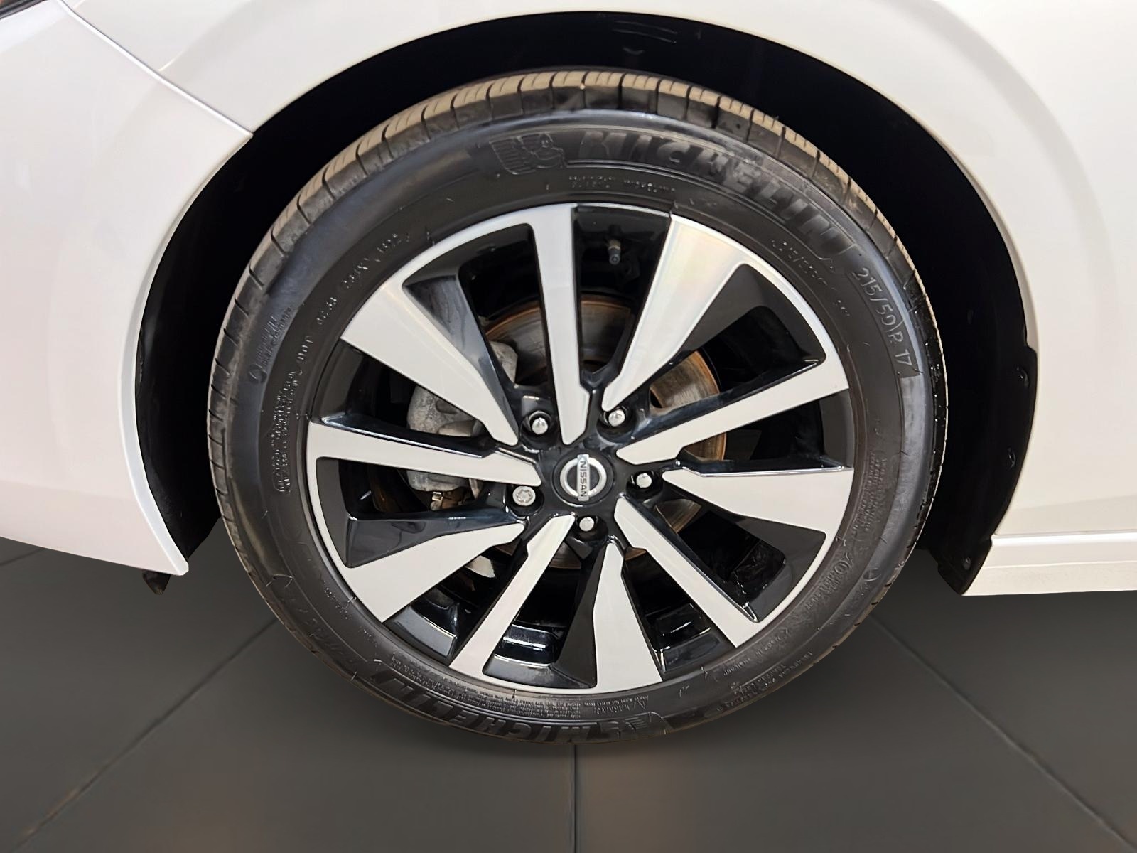 Nissan Sentra SV SPECIAL EDITION TOIT 2023 - image #27