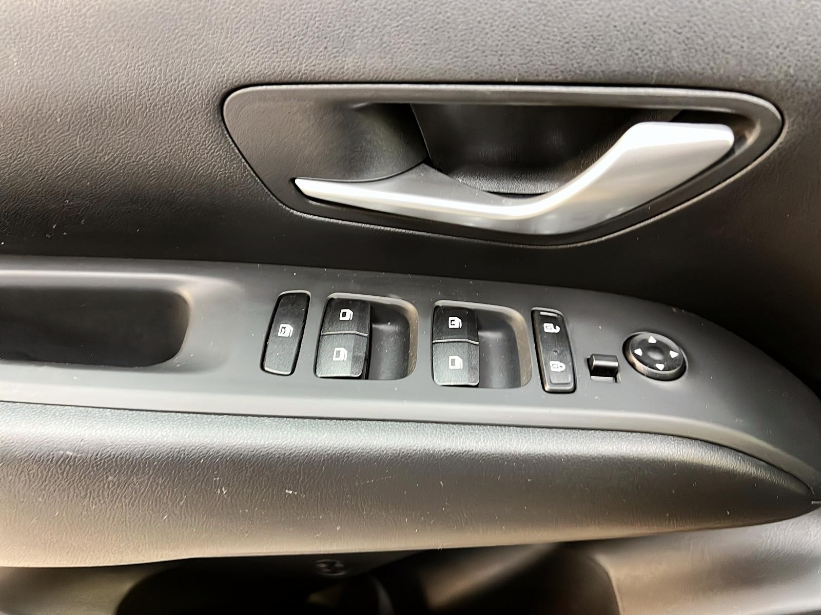 Hyundai Tucson ESSENTIEL 4RM 2023 - image #20