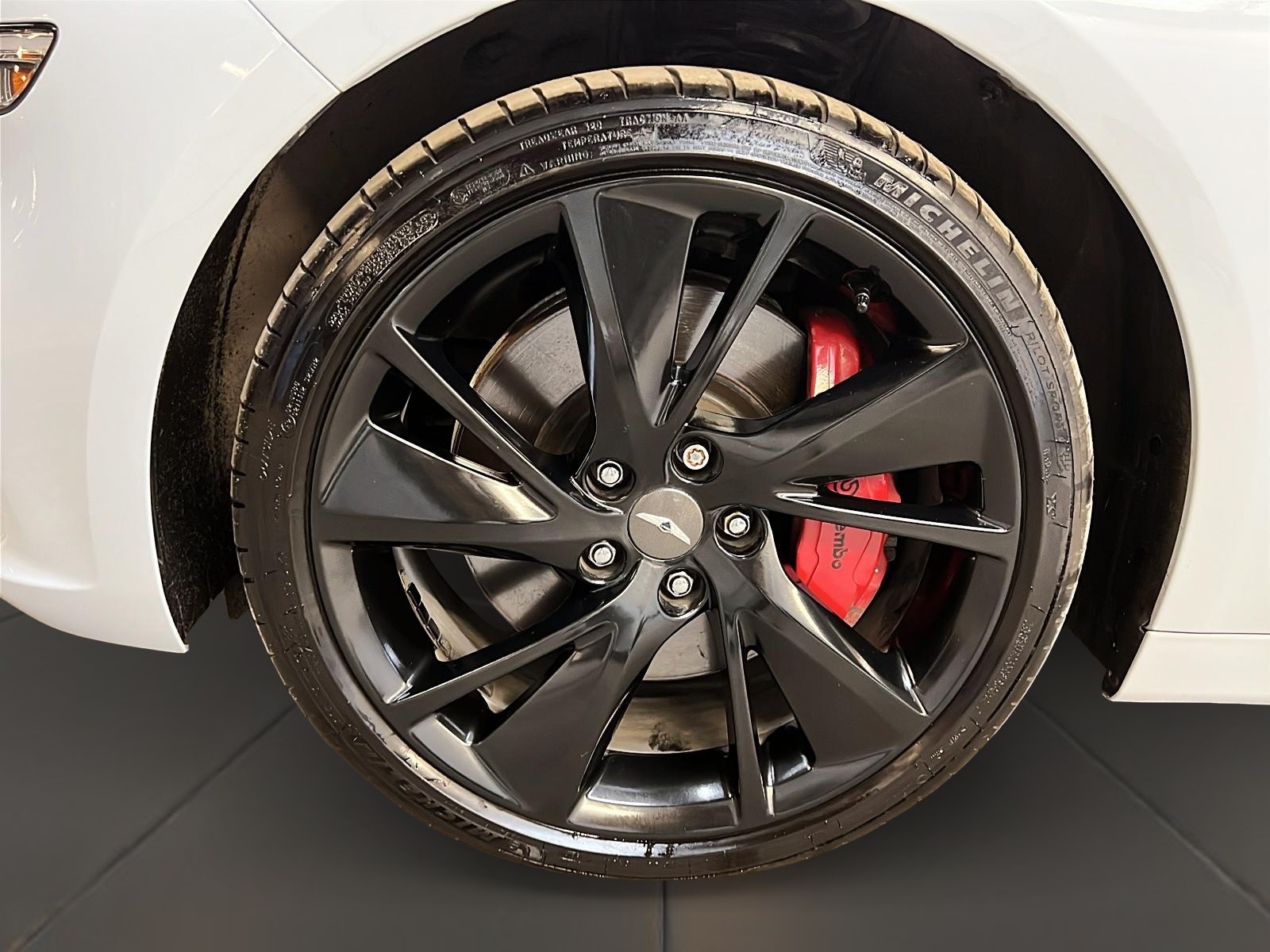 Genesis G70 SPORT 3.3T CUIR TOIT NAV 4RM 2023 - image #31
