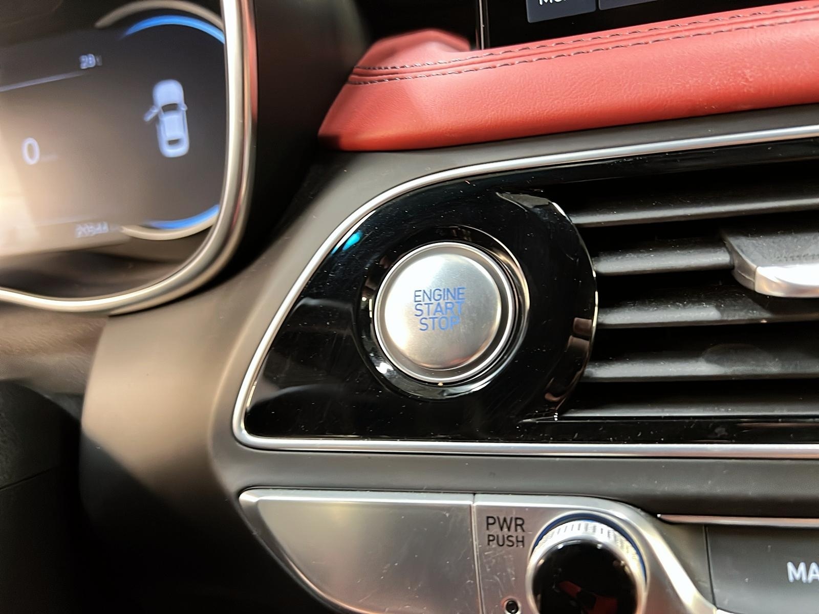 Genesis G70 2023 - Image #20