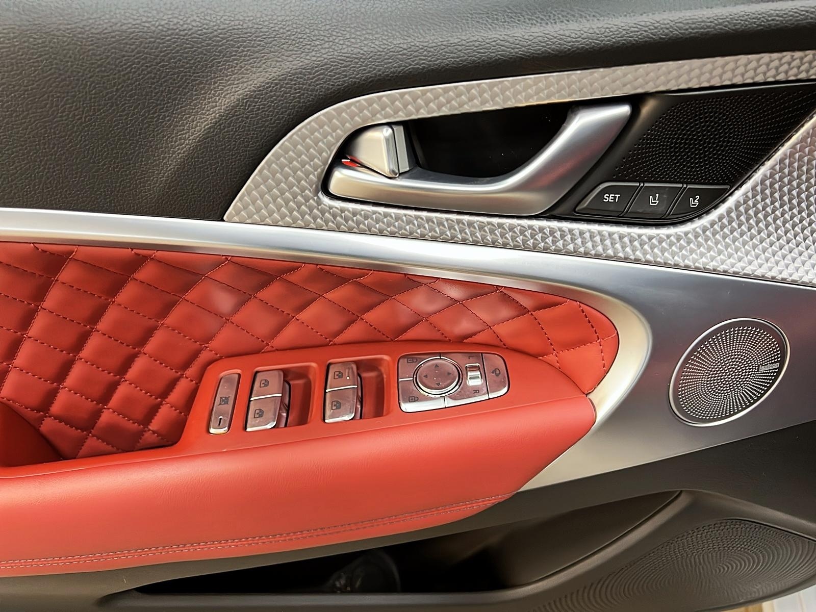 Genesis G70 2023 - Image #24