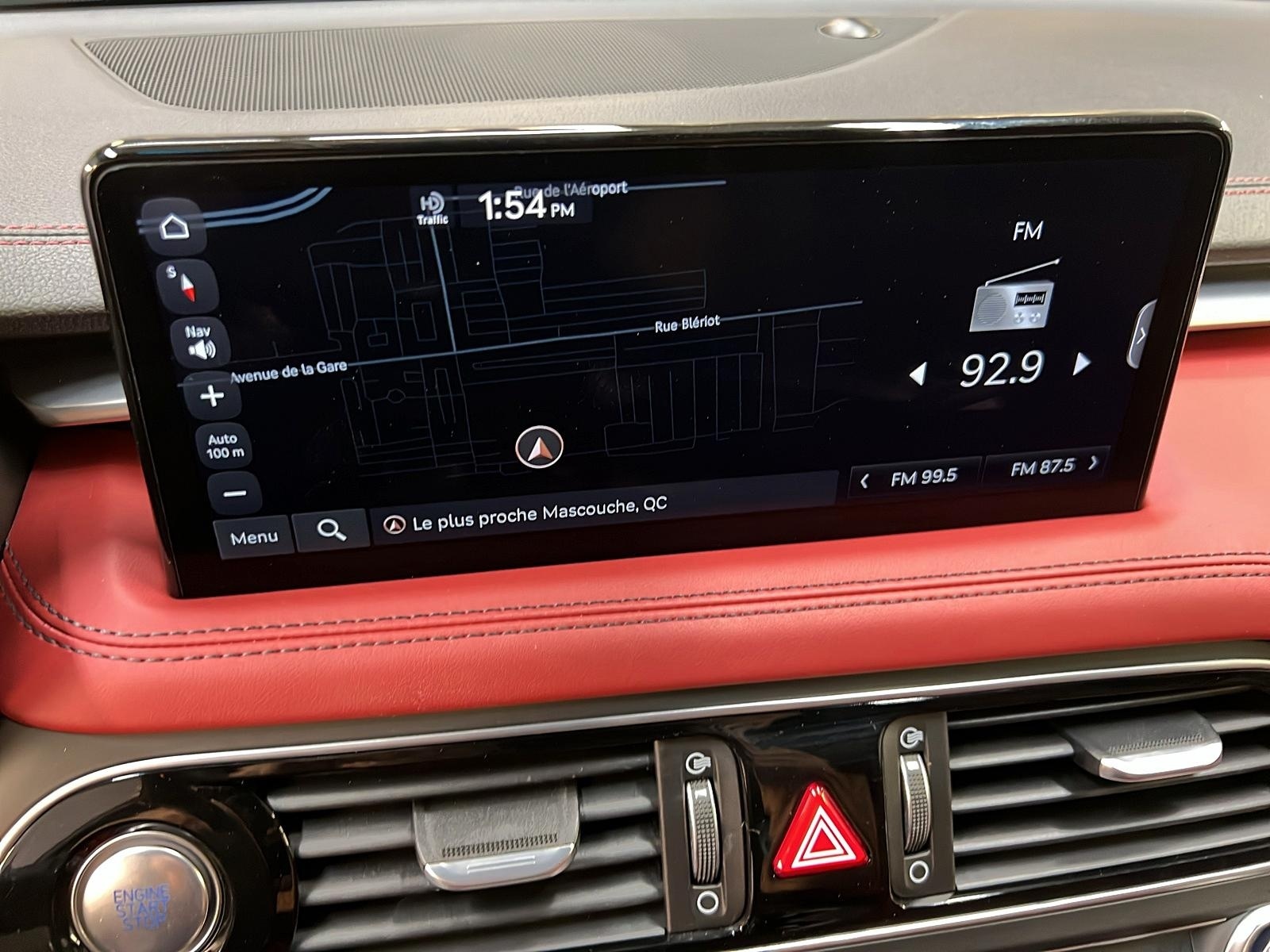 Genesis G70 SPORT 3.3T CUIR TOIT NAV 4RM 2023 - image #19