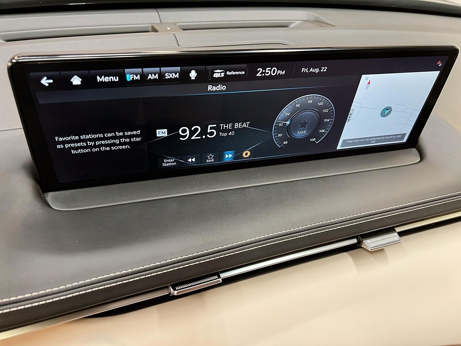 Genesis GV70 ADVANCED PLUS 2.5T CUIR TOIT PANO NAV 4RM 2025 - image #18