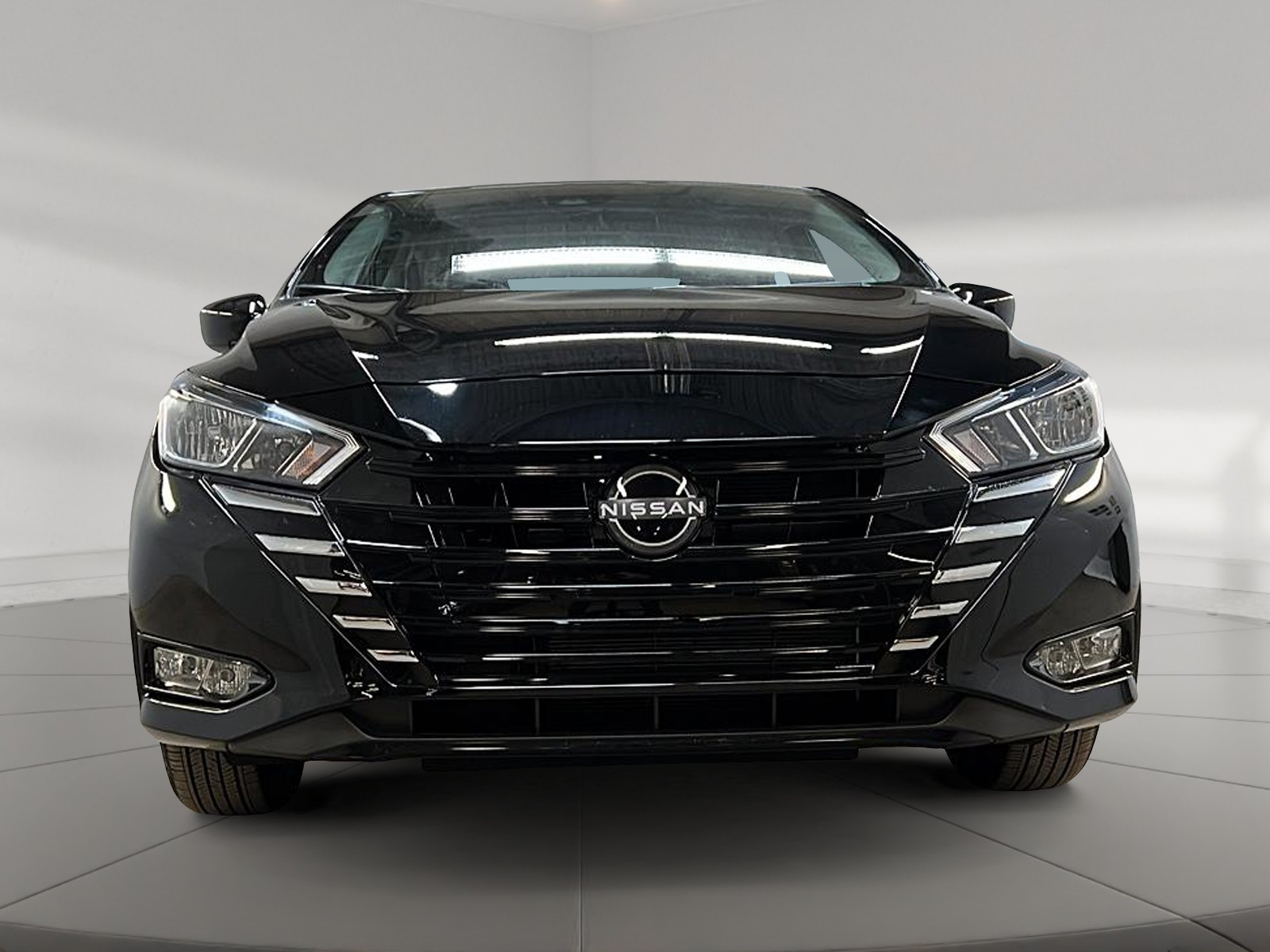 Nissan Versa 2025 - Image #2