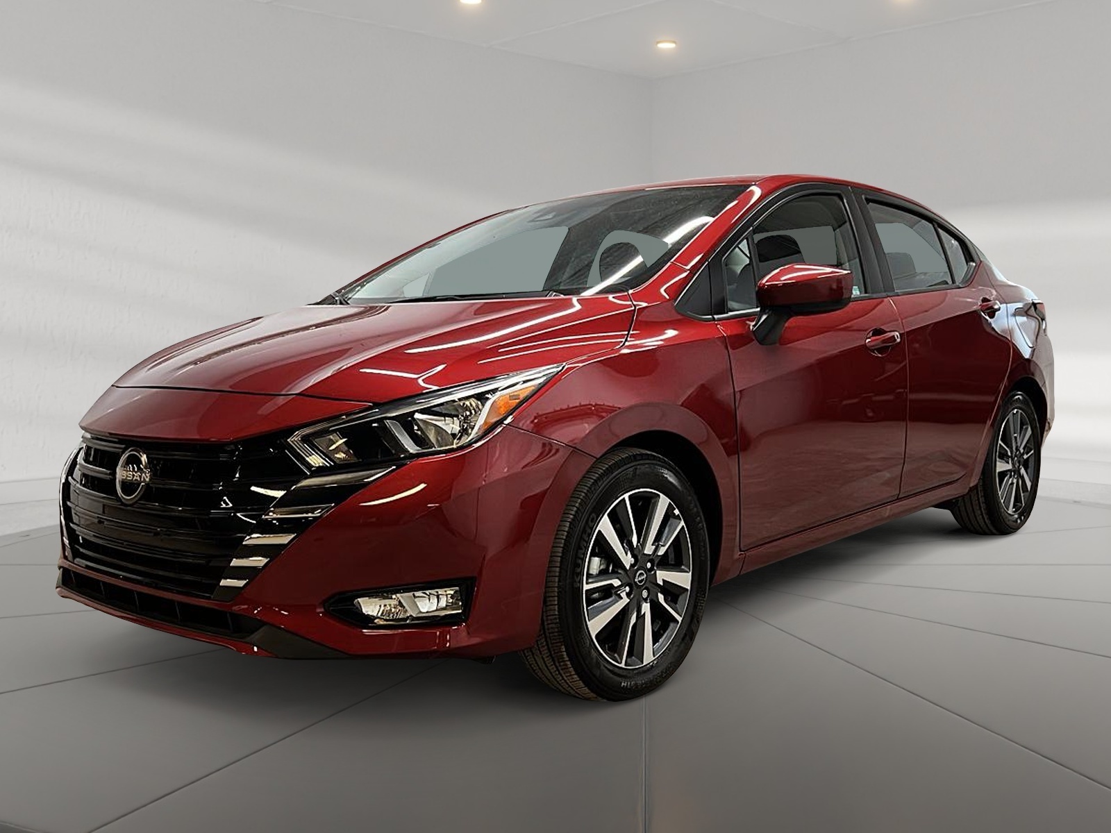 Nissan Versa SV 2025