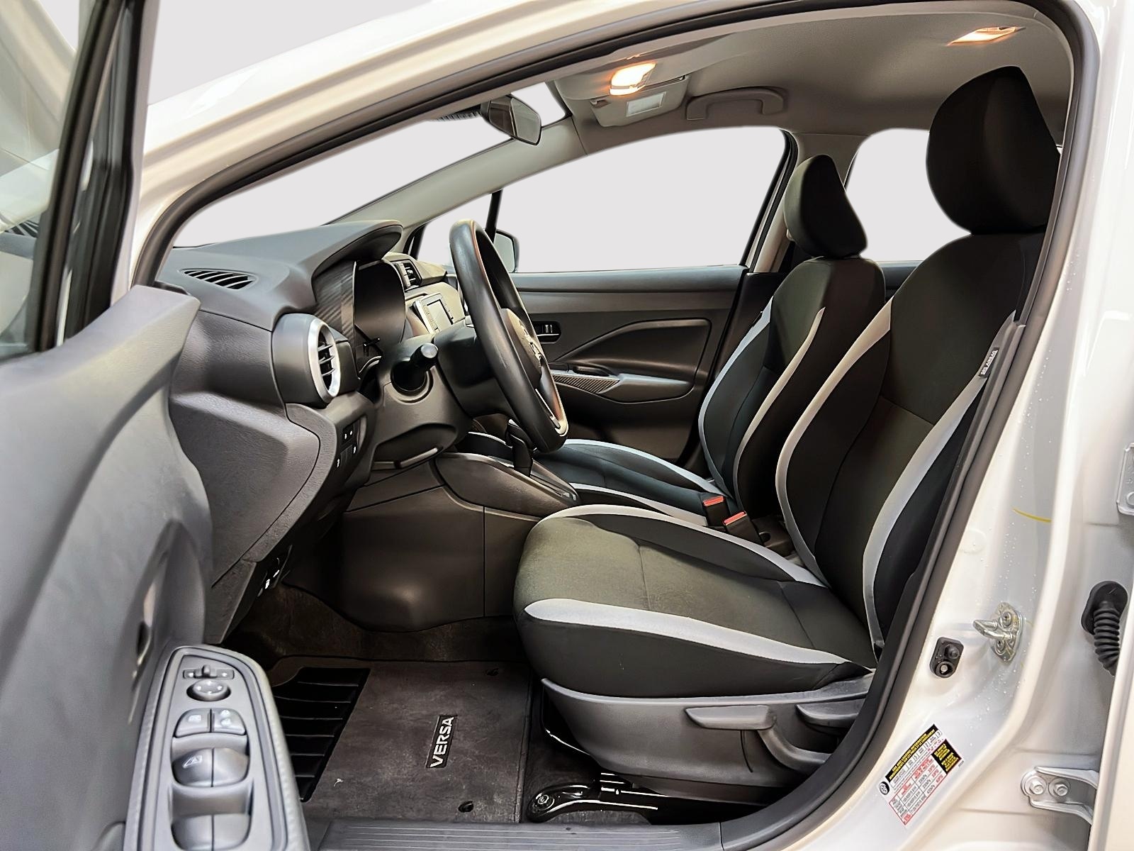 Nissan Versa 2025 - Image #7