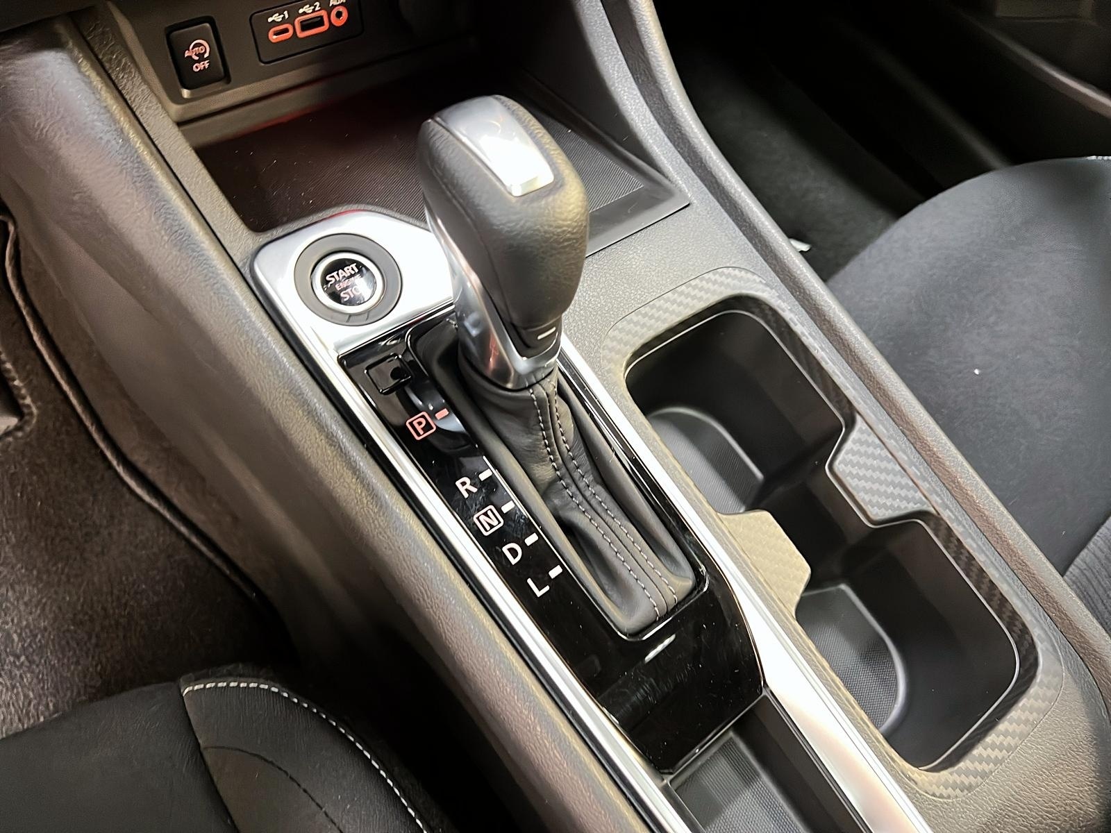 Nissan Sentra SV TOIT 2024 - image #14