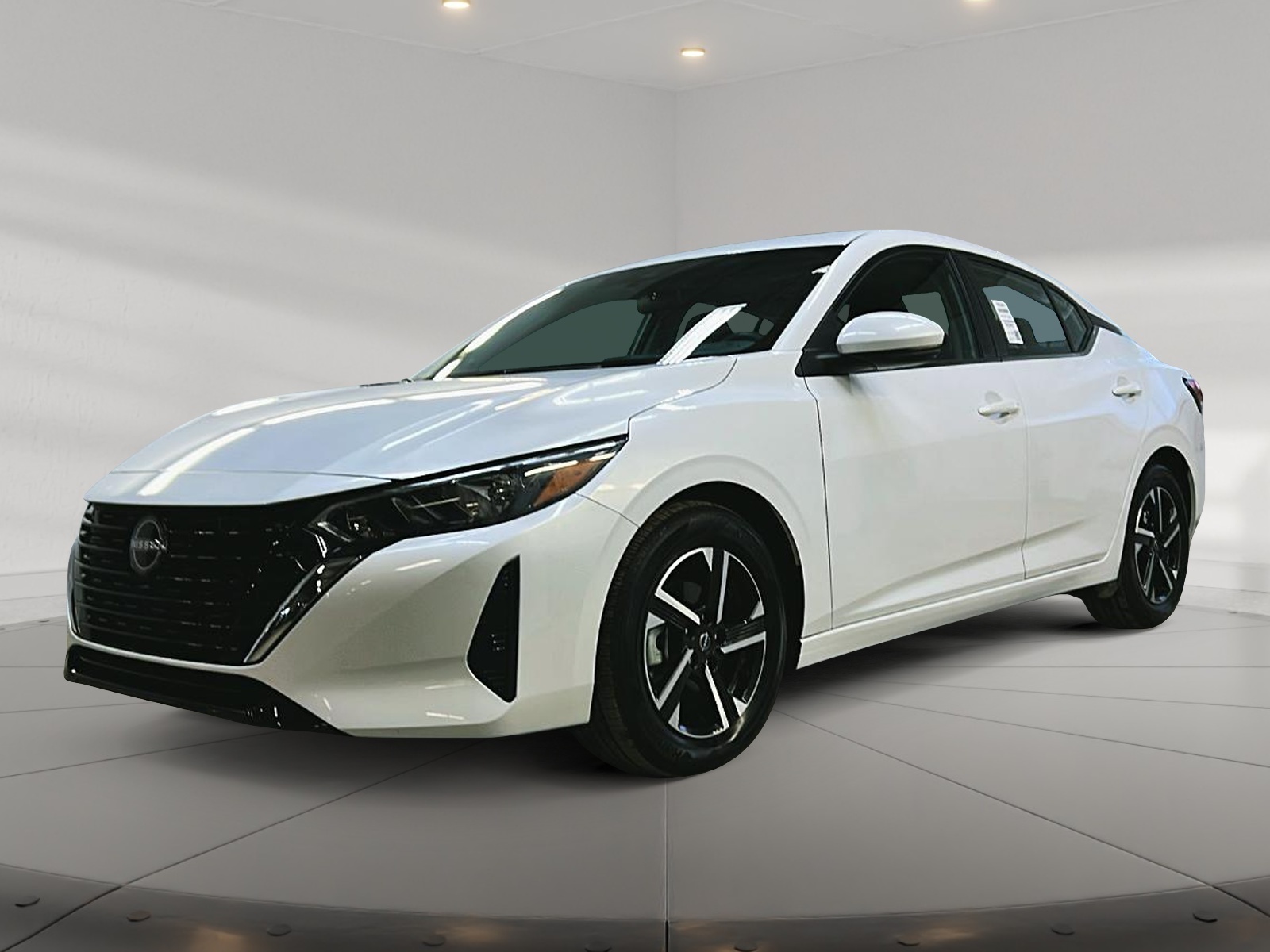 Nissan Sentra SV TOIT 2024 - image #1