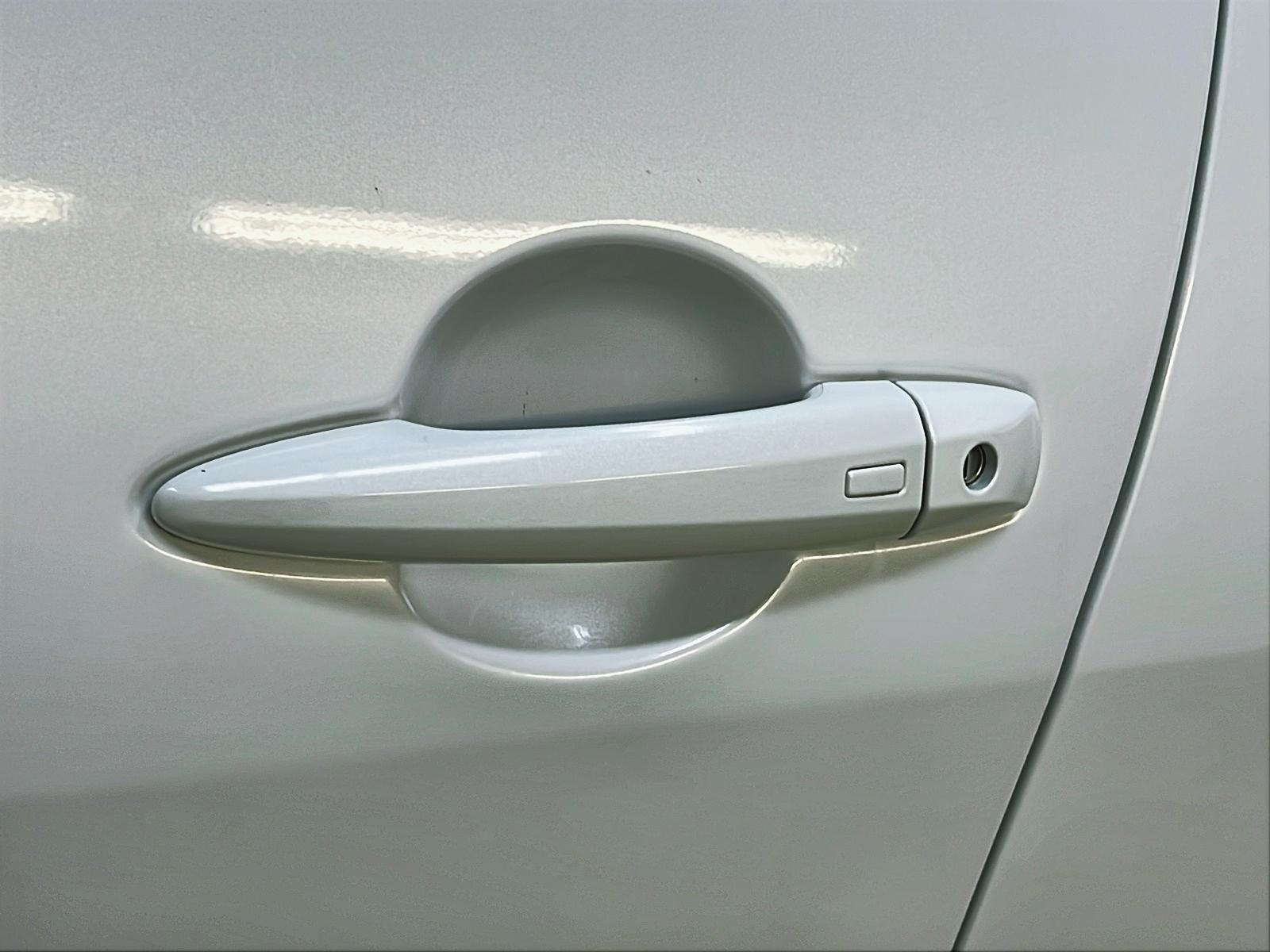 Nissan Sentra SV TOIT 2024 - image #24