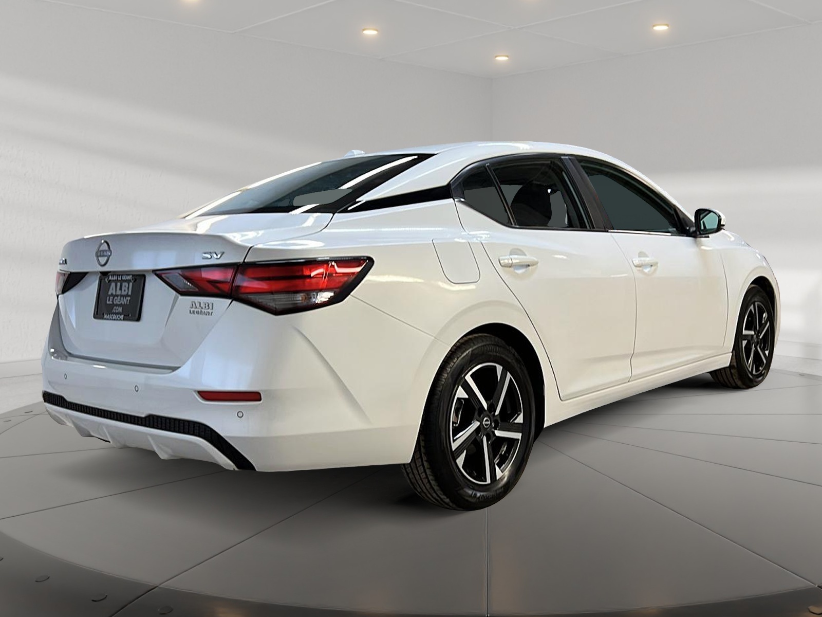 Nissan Sentra SV TOIT 2024 - image #4