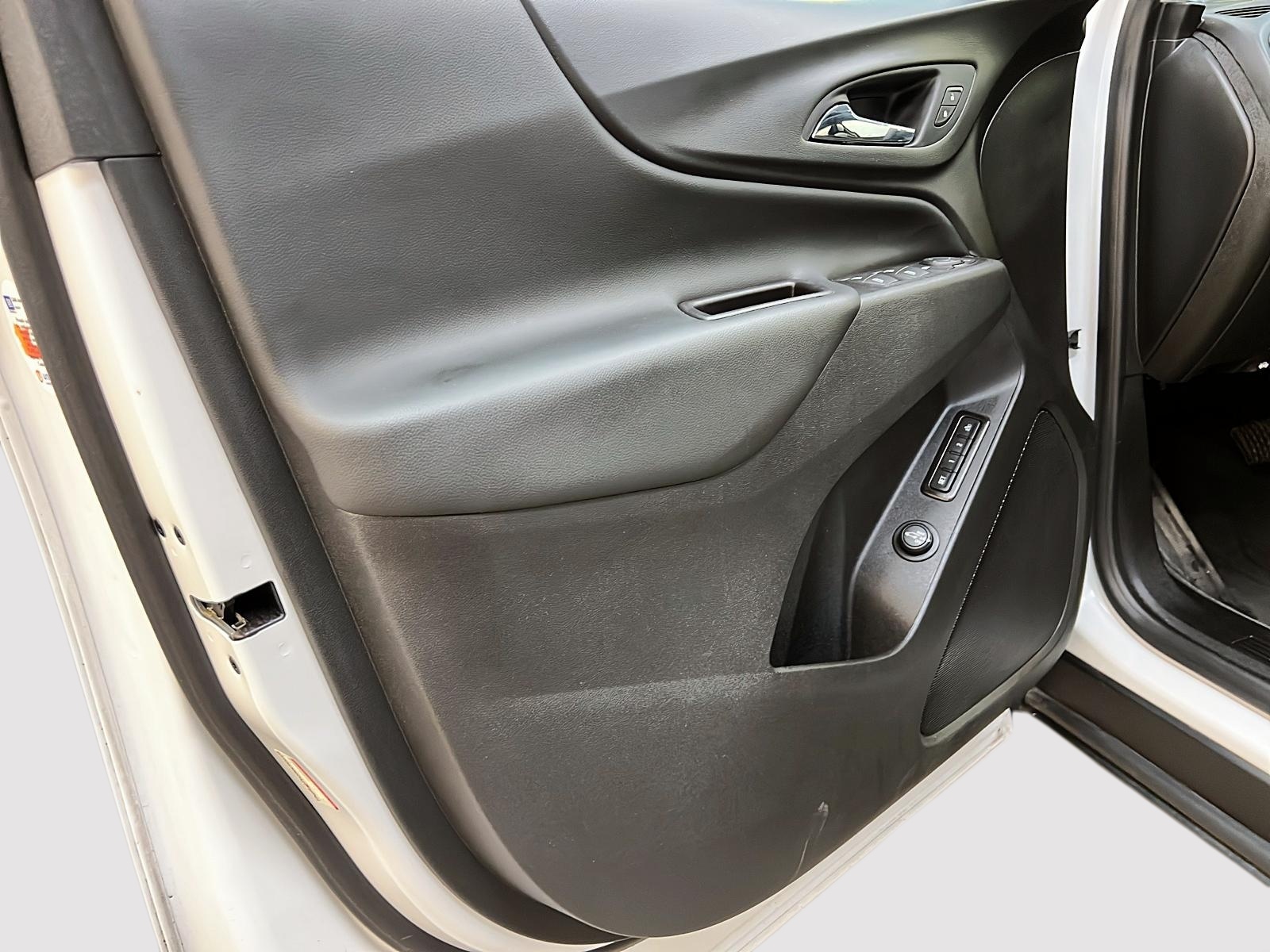 Chevrolet Equinox 2021 - Image #24
