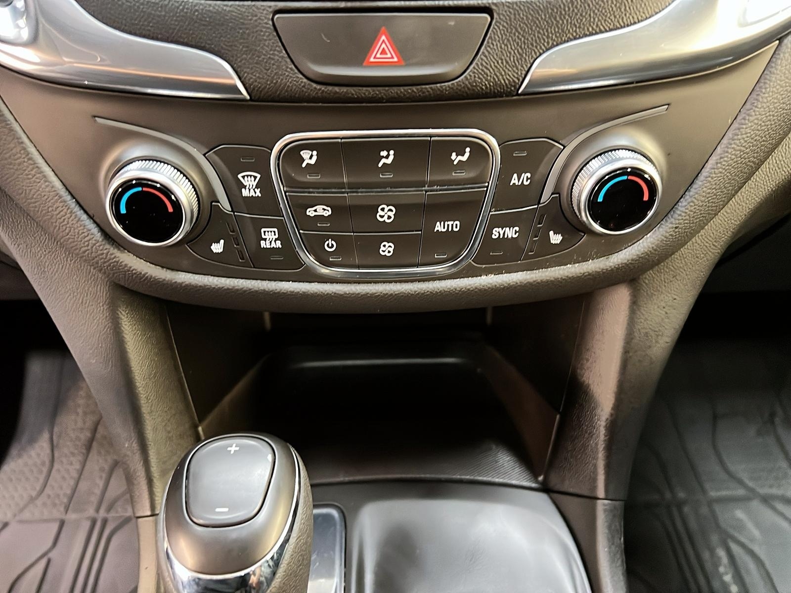 Chevrolet Equinox 2021 - Image #16
