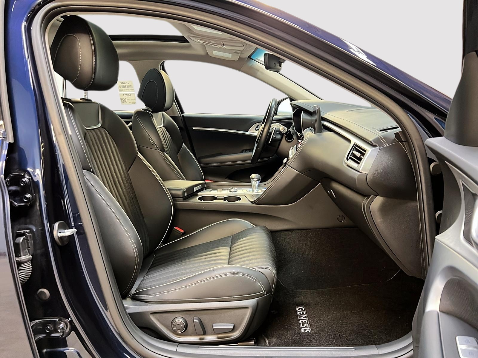 Genesis G70 ADVANCED 2.5T CUIR TOIT NAV 4RM 2024 - image #8