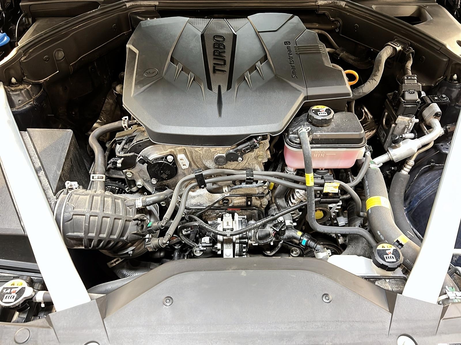 Genesis G70 ADVANCED 2.5T CUIR TOIT NAV 4RM 2024 - image #12