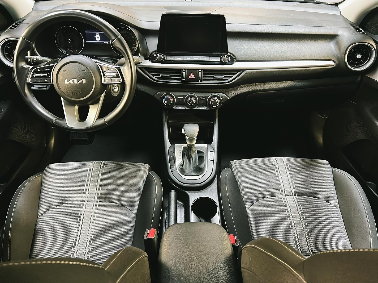 Kia Forte LX 2024 - image #10