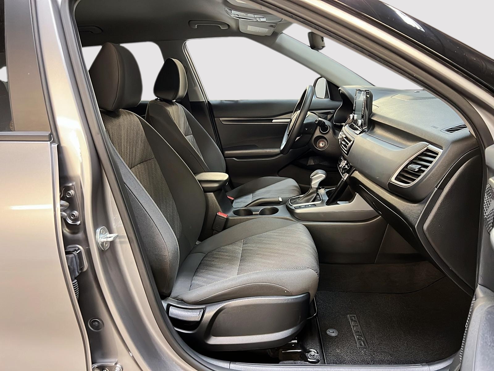 Kia SELTOS LX 2022 - image #8